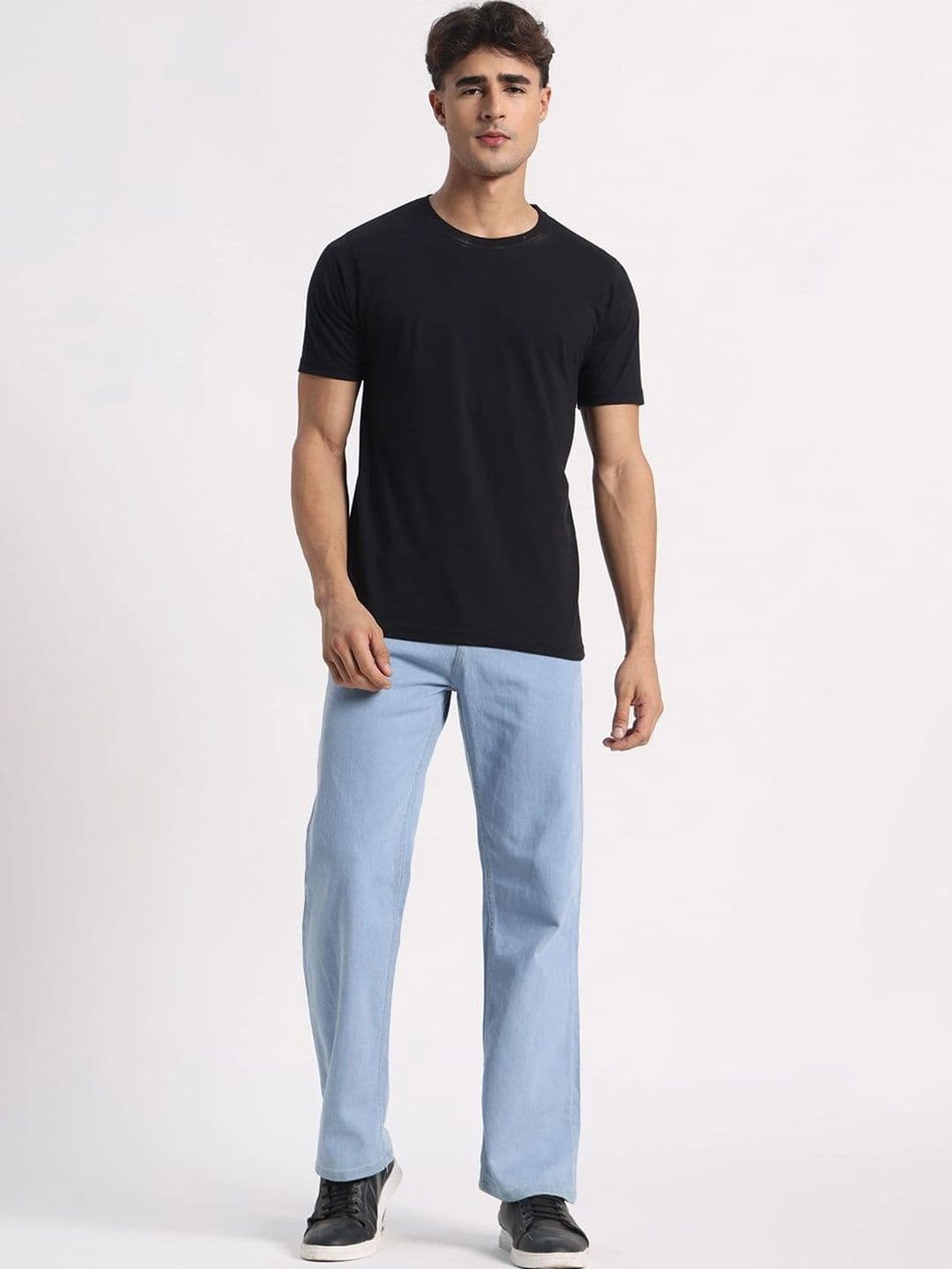 SYNZO Men Relaxed Fit Mid-Rise Light Fade Stretchable Jeans thumbnail 5