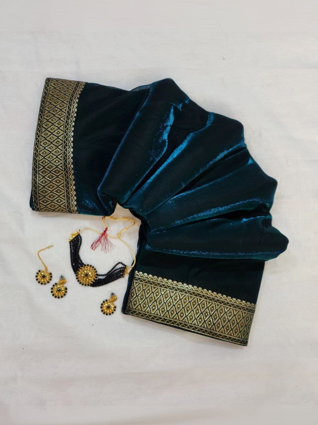 RENBRIZA Woven Design Zari Saree thumbnail 6