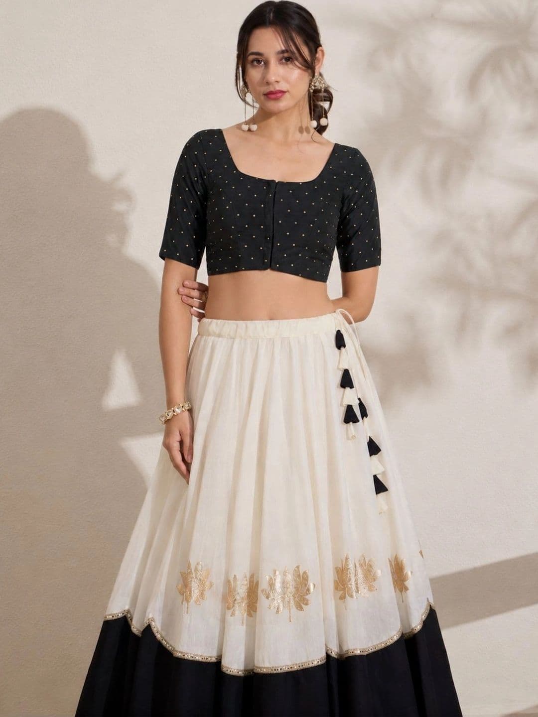 The Blouse Originals Silk Embellished Zari Saree Blouse - view 1