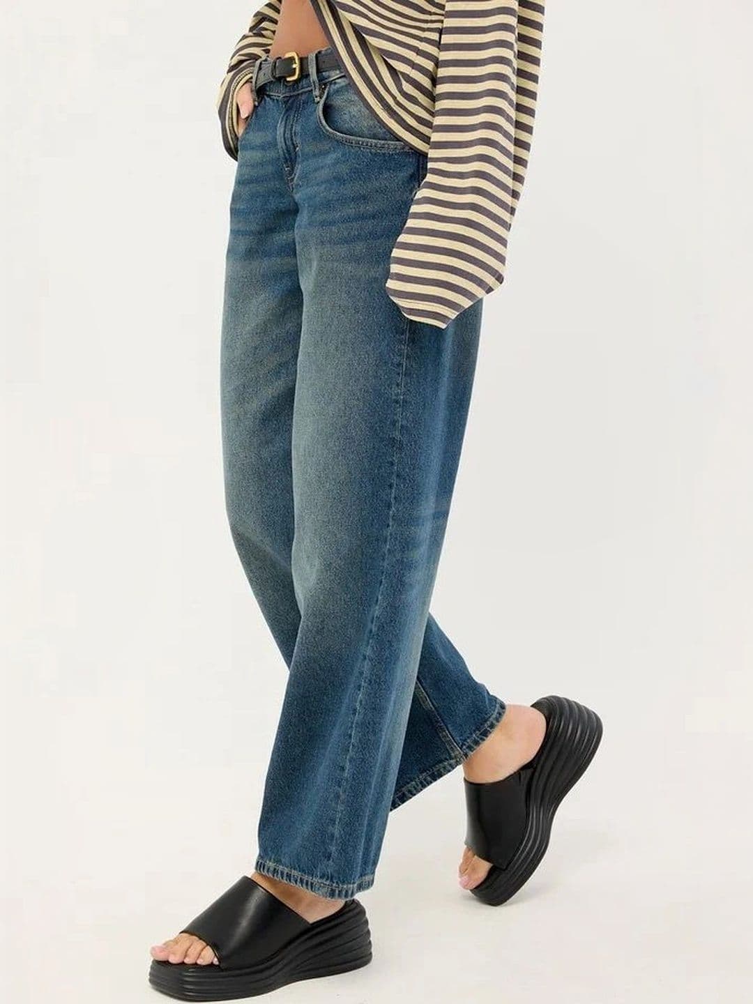 Aadvi Fashion Women Super Wide Leg High-Rise Stretchable Jeans thumbnail 3