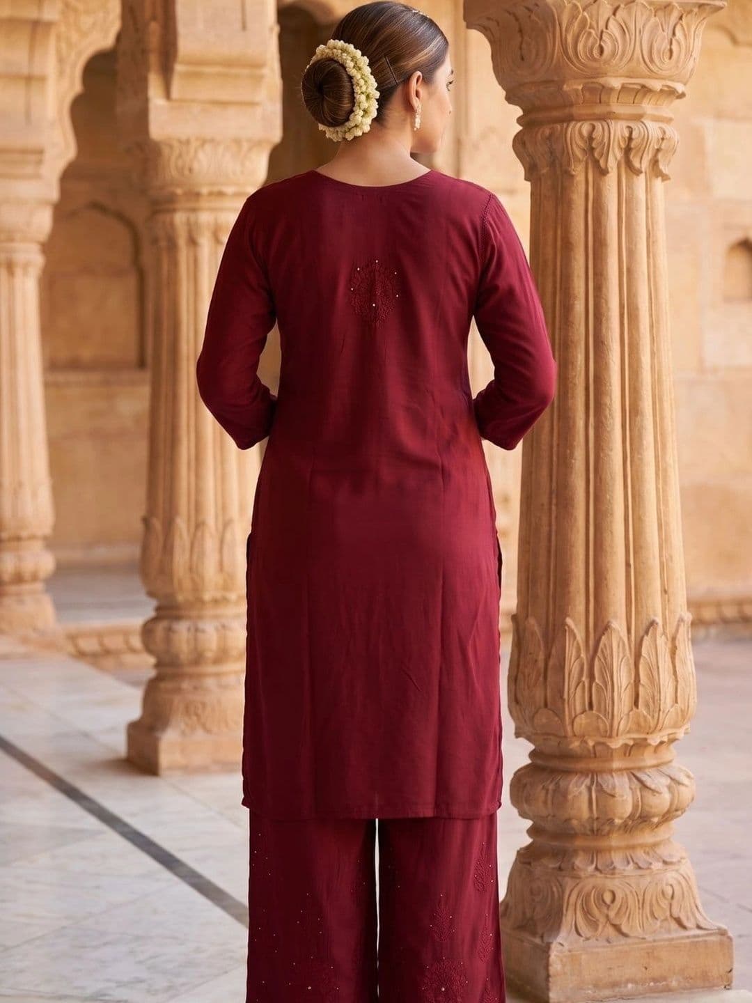 Meiraas Studios Women Ethnic Motifs Embroidered Regular Thread Work Kurta with Palazzos thumbnail 5