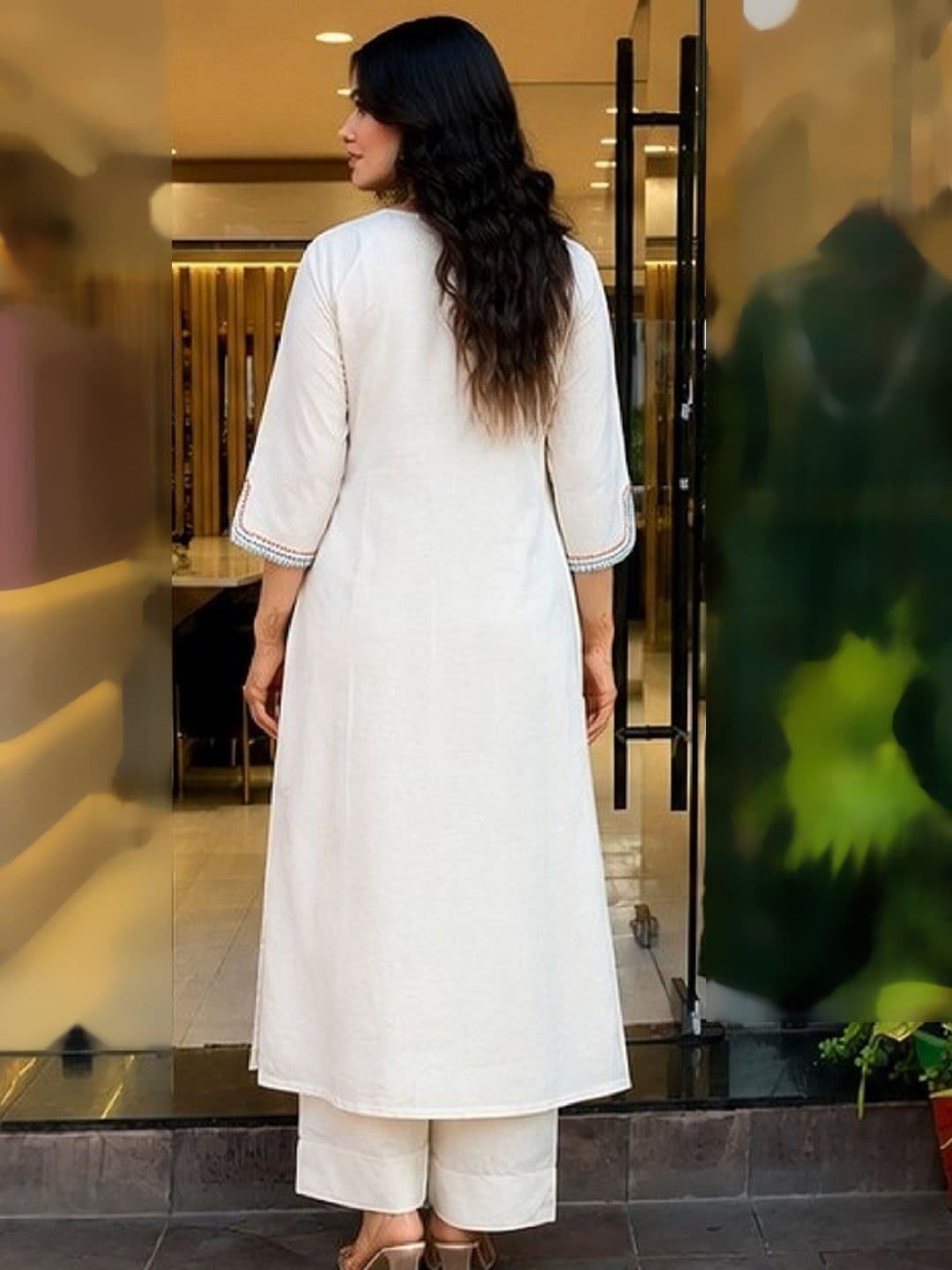 SHASHANK FASHION & BRIGHT FASHION SHASHANK FASHION & Women Ethnic Embroidered Regular Thread Work Pure Cotton Kurta with thumbnail 2