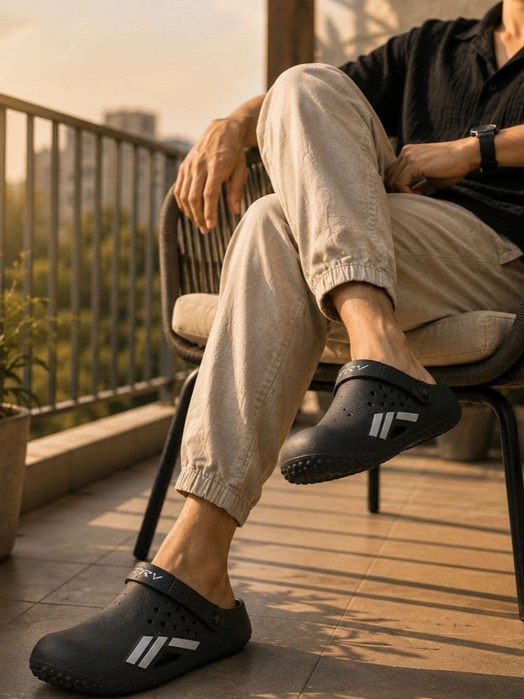 TRV Men Clogs Sandals thumbnail 7