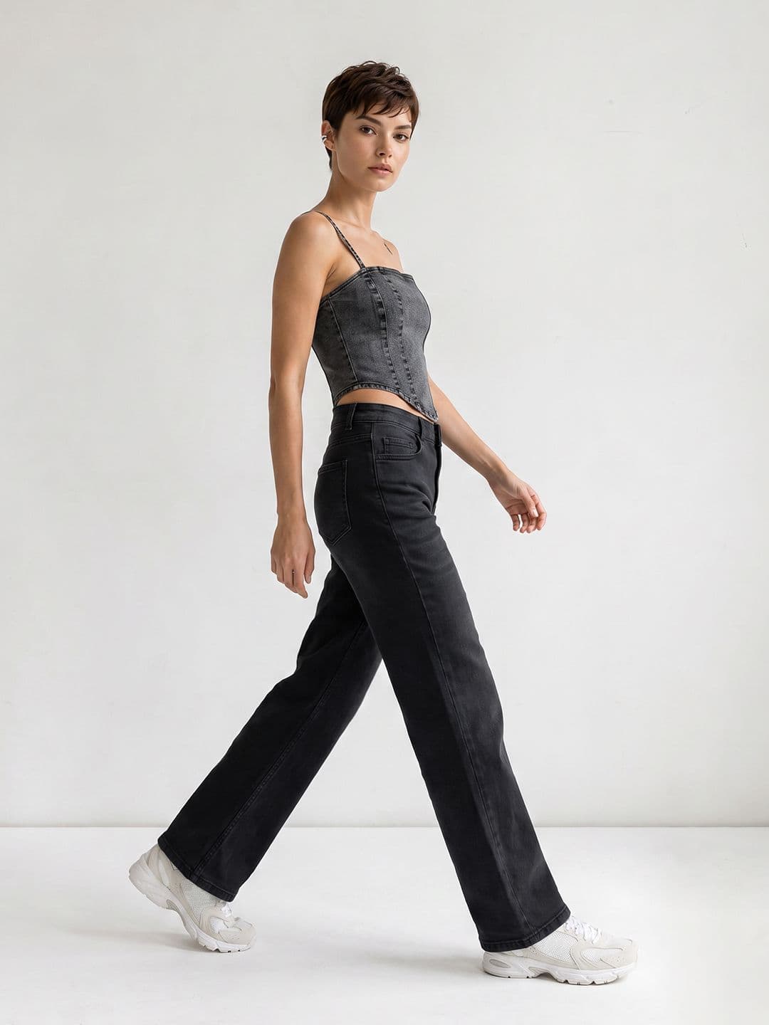 The Roadster Life Co. Women Straight Fit High-Rise Stretchable Jeans thumbnail 6