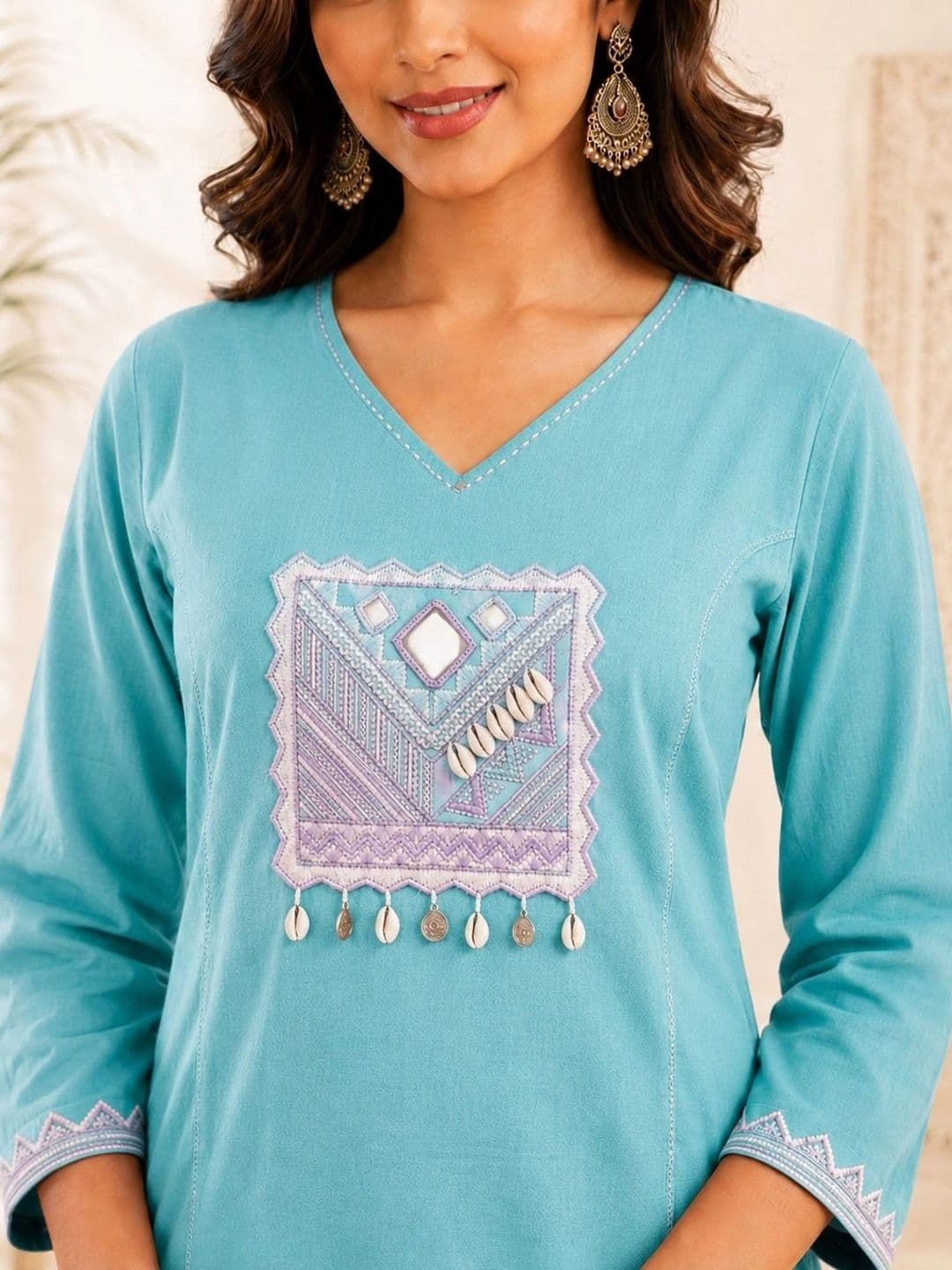 DIVASTRI Women Ethnic Motifs Embroidered Regular Mirror Work Pure Cotton Kurta with Trousers thumbnail 4