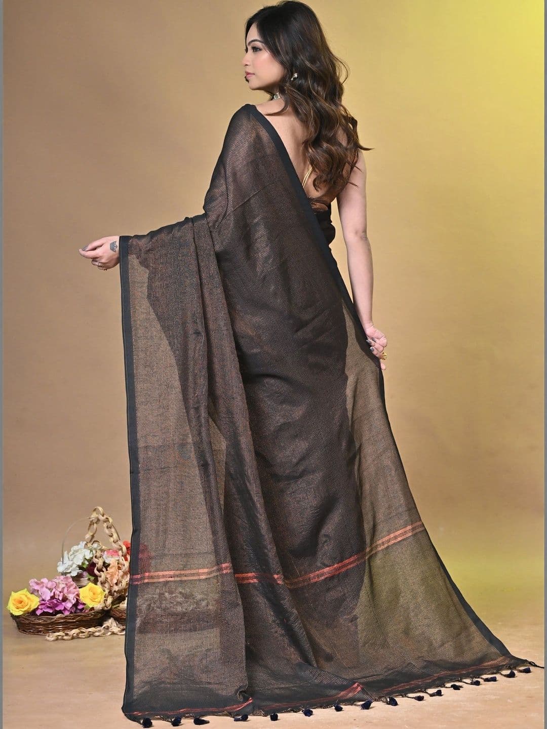 SAANTHA Tissue Fusion Saree thumbnail 2