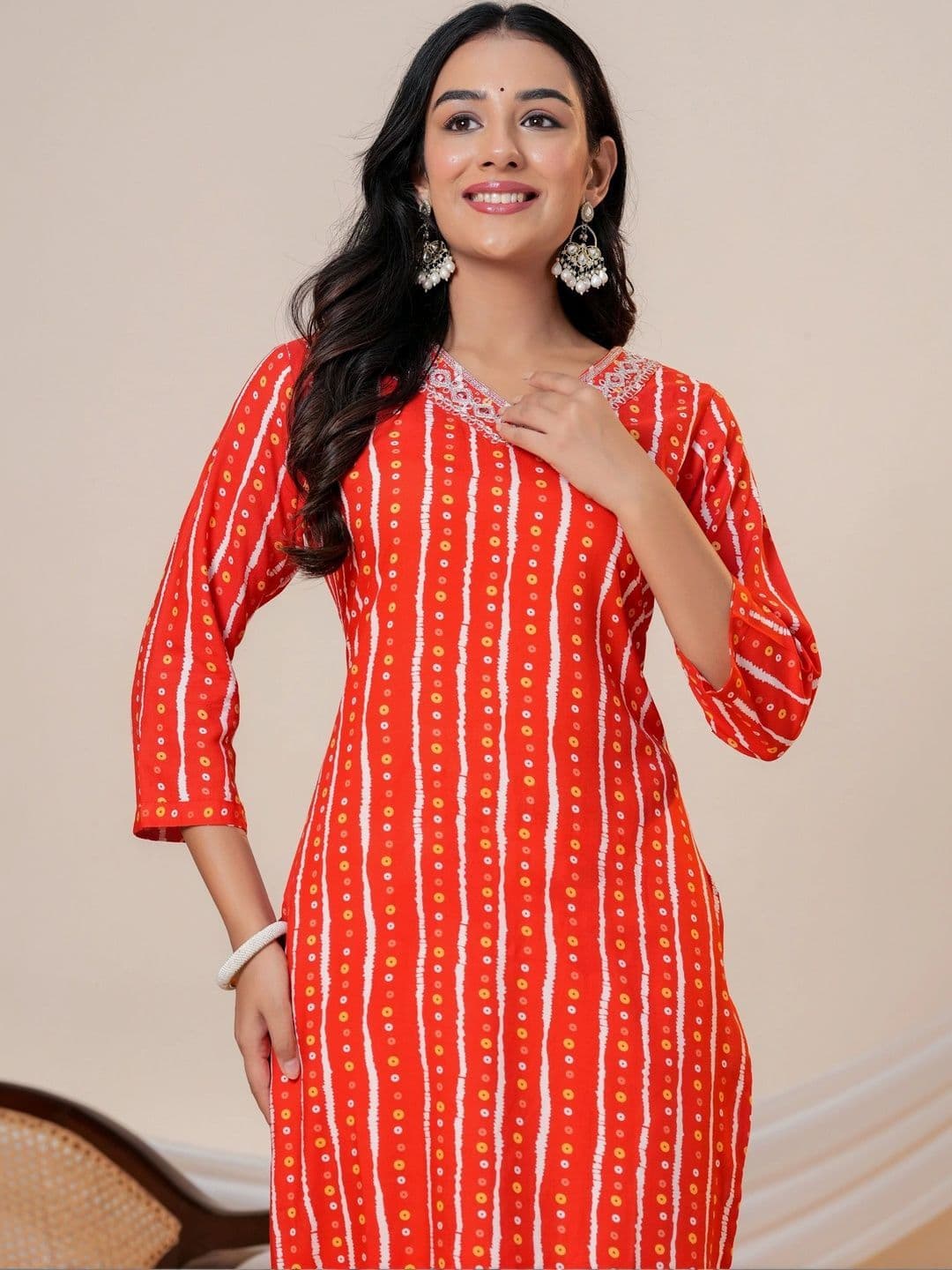 JAIPUR SARAI Women Printed Thread Work Kurta - view 1
