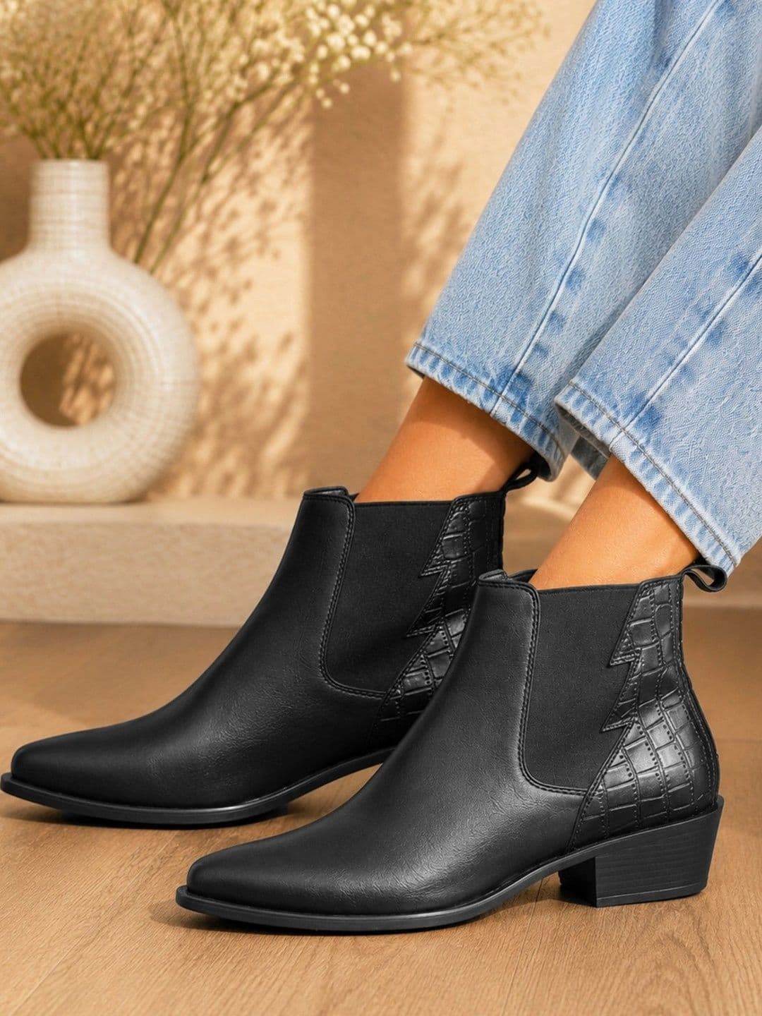 The Roadster Lifestyle Co Women Textured Pointed Toe Slip-On Chelsea Boots - view 1