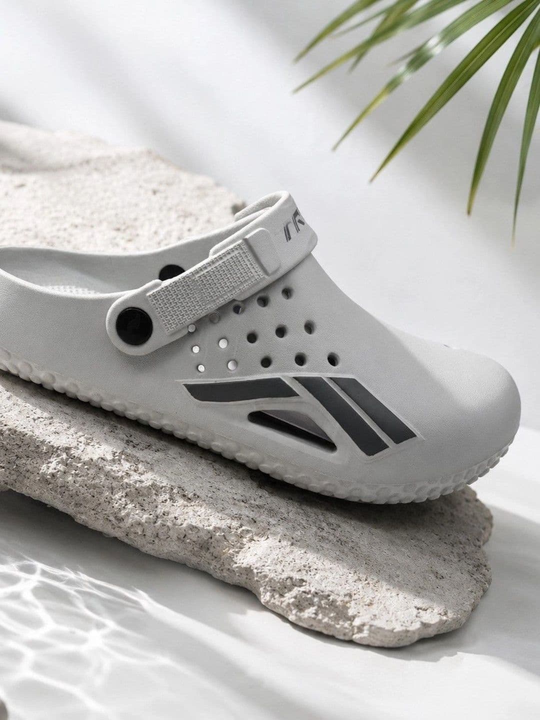 TRV Men Clogs Sandals thumbnail 6