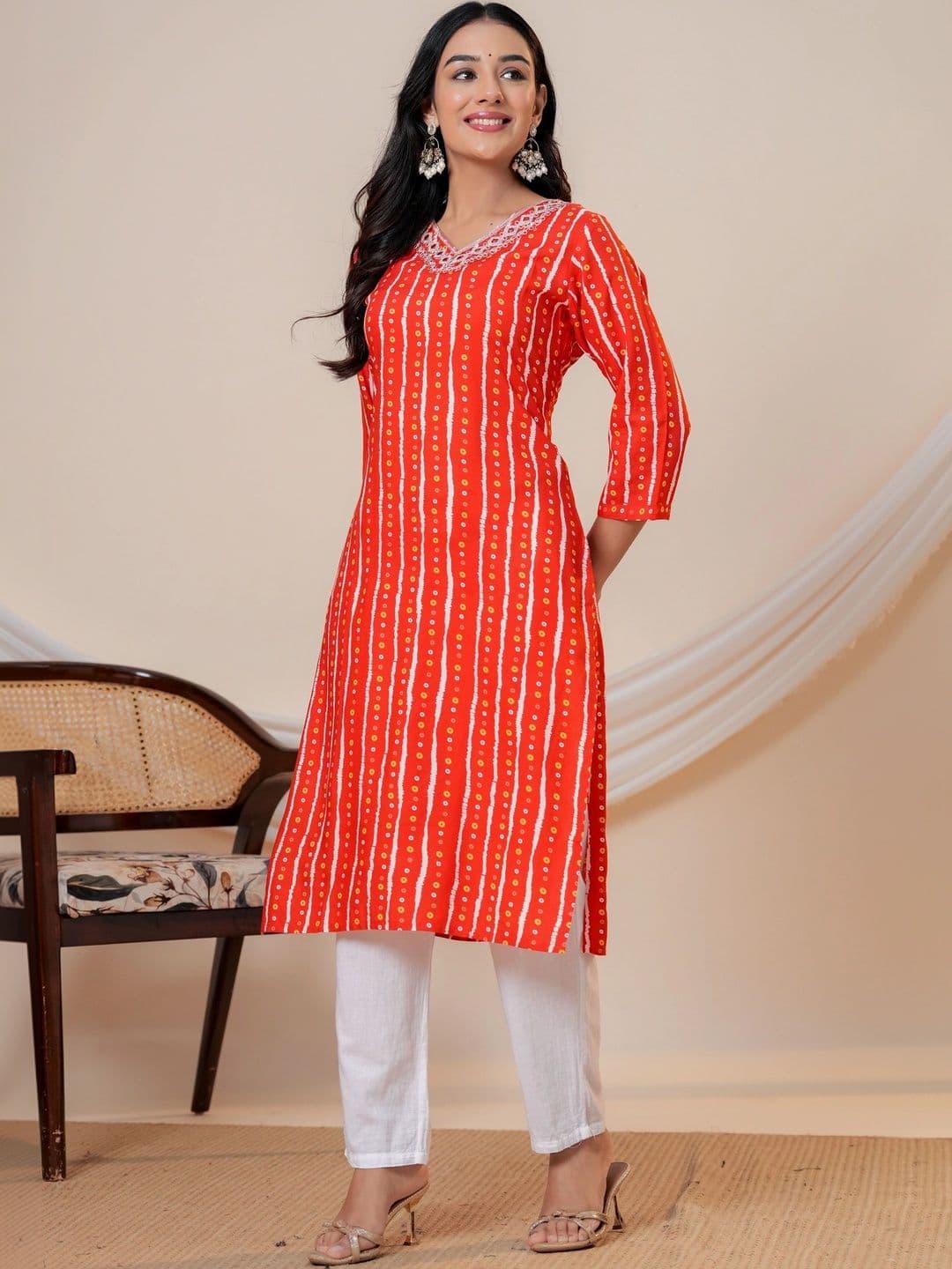 JAIPUR SARAI Women Printed Thread Work Kurta thumbnail 7
