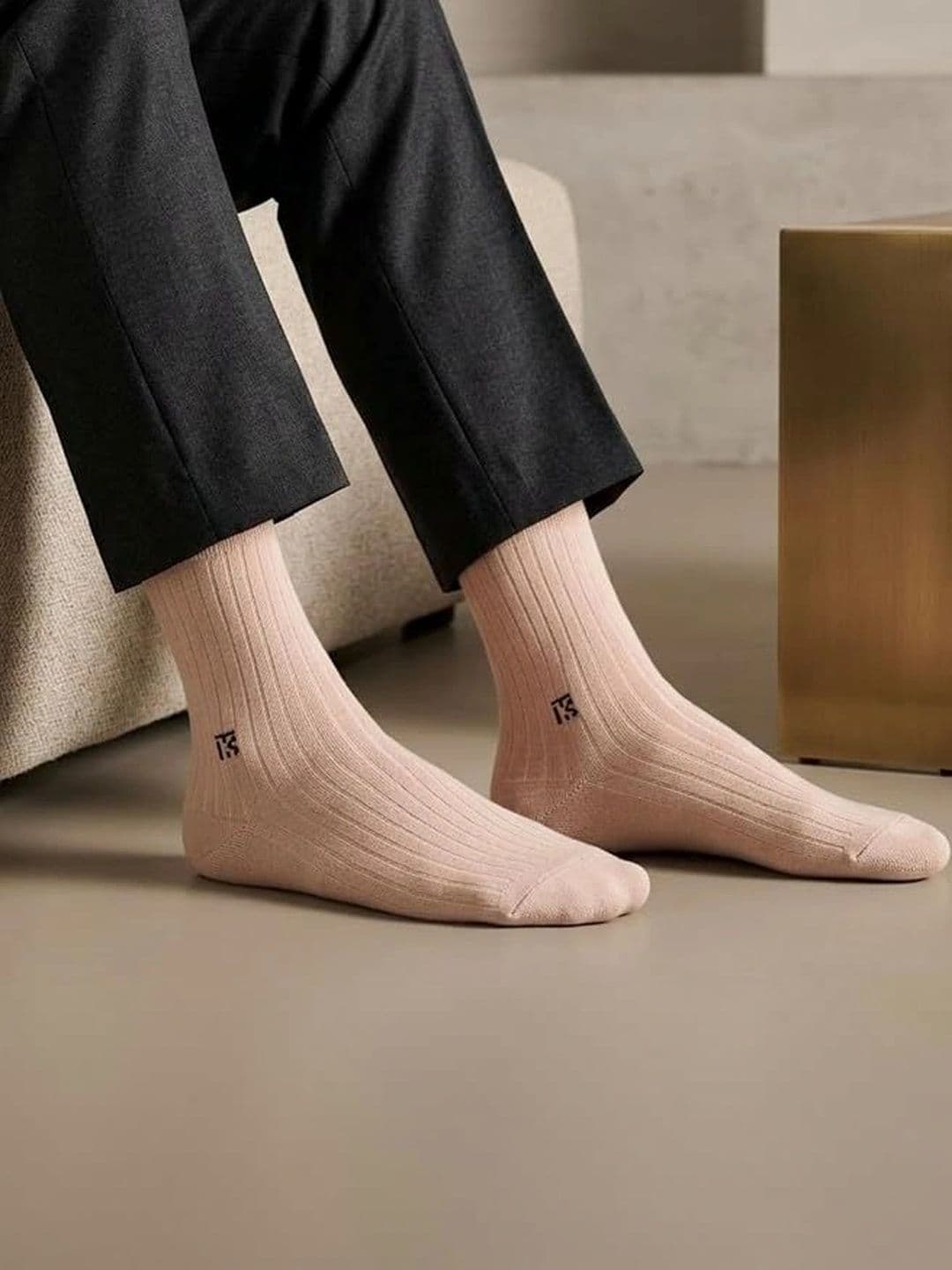 Kikitoes Men Pack of 2 Assorted Striped Calf Length Socks thumbnail 4