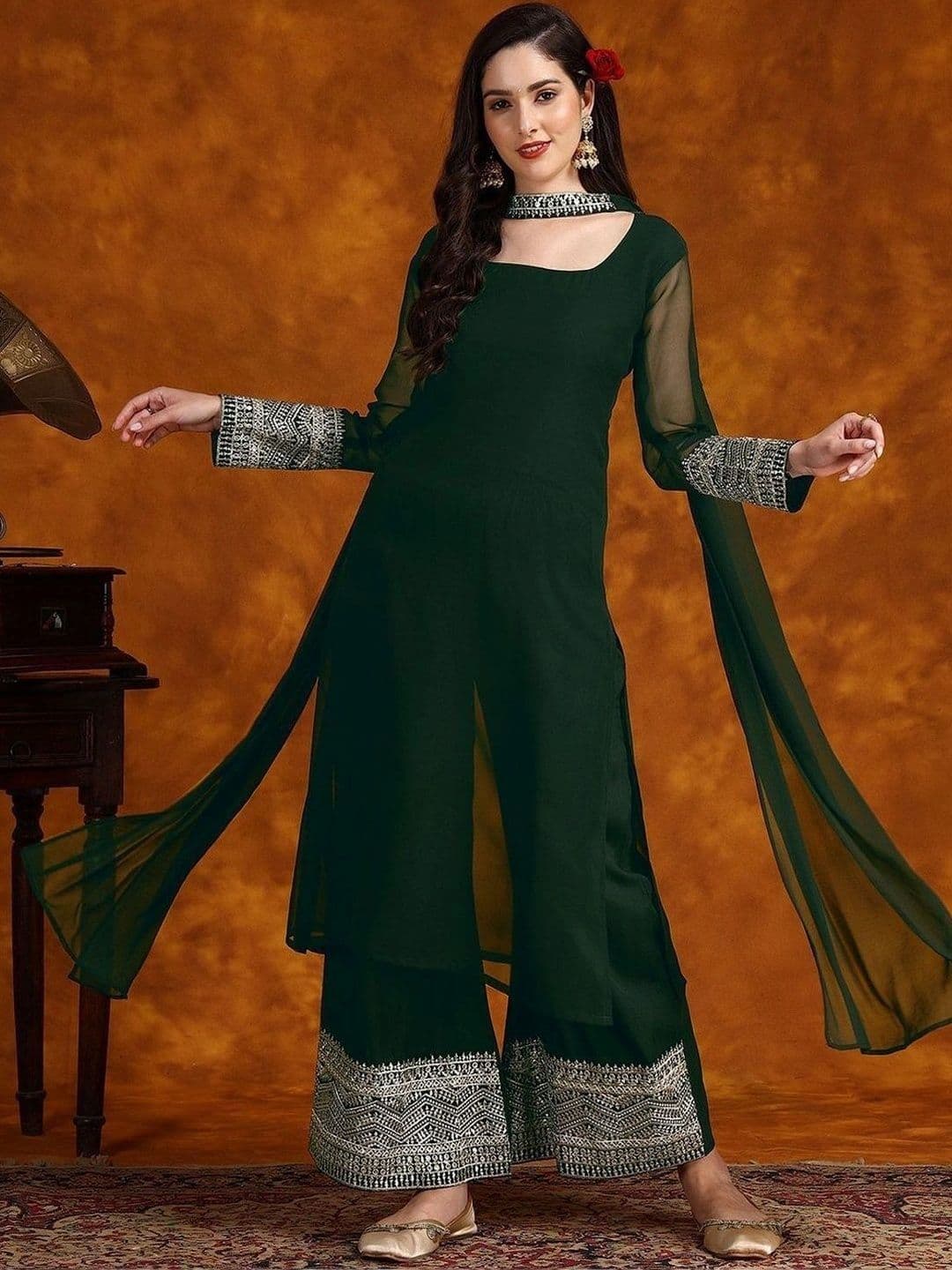 Utsavya Women Ethnic Motifs Regular Thread Work Kurta with Palazzos & With Dupatta - view 1