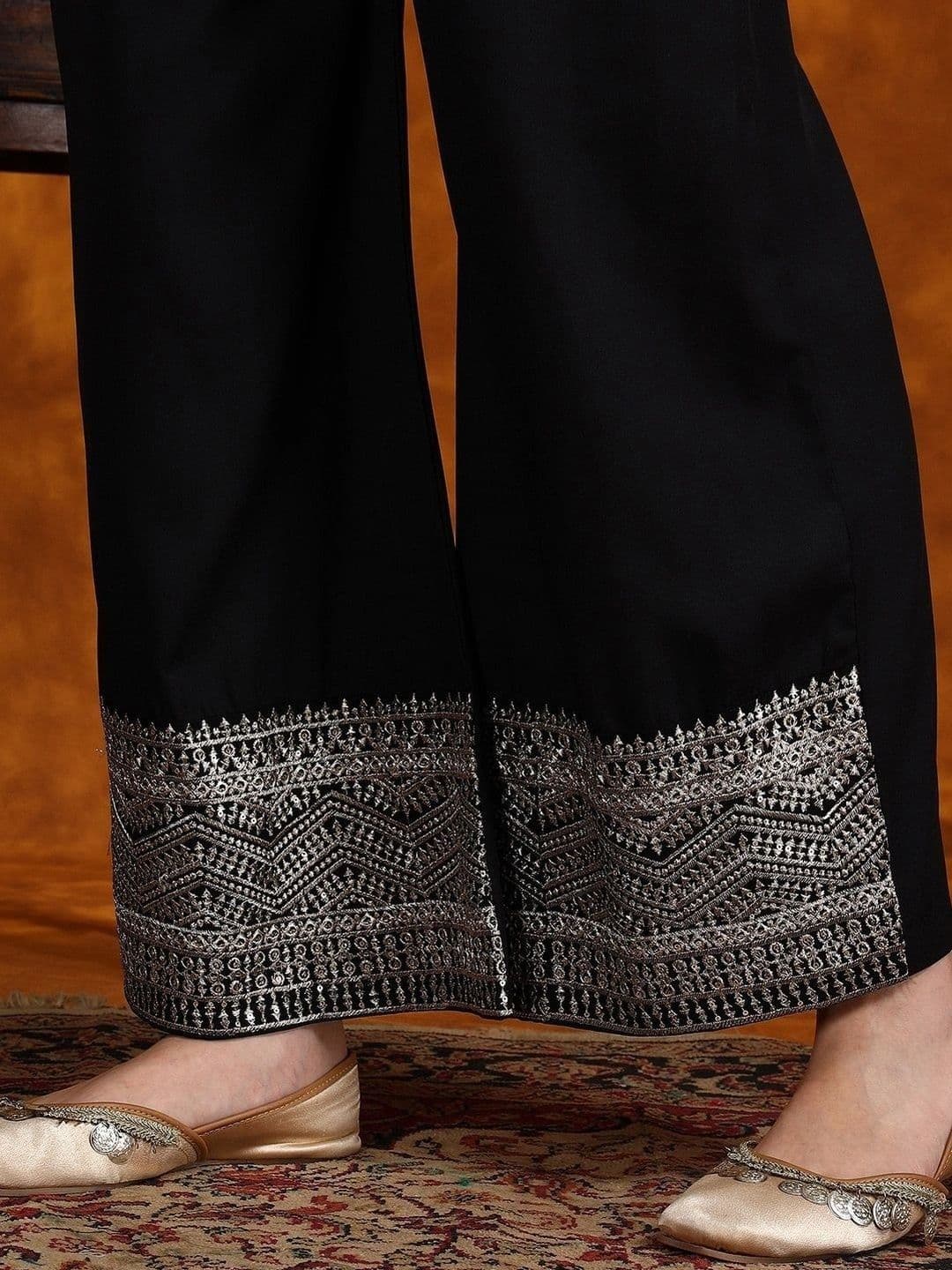 Utsavya Women Ethnic Motifs Regular Thread Work Kurta with Palazzos & With Dupatta thumbnail 2