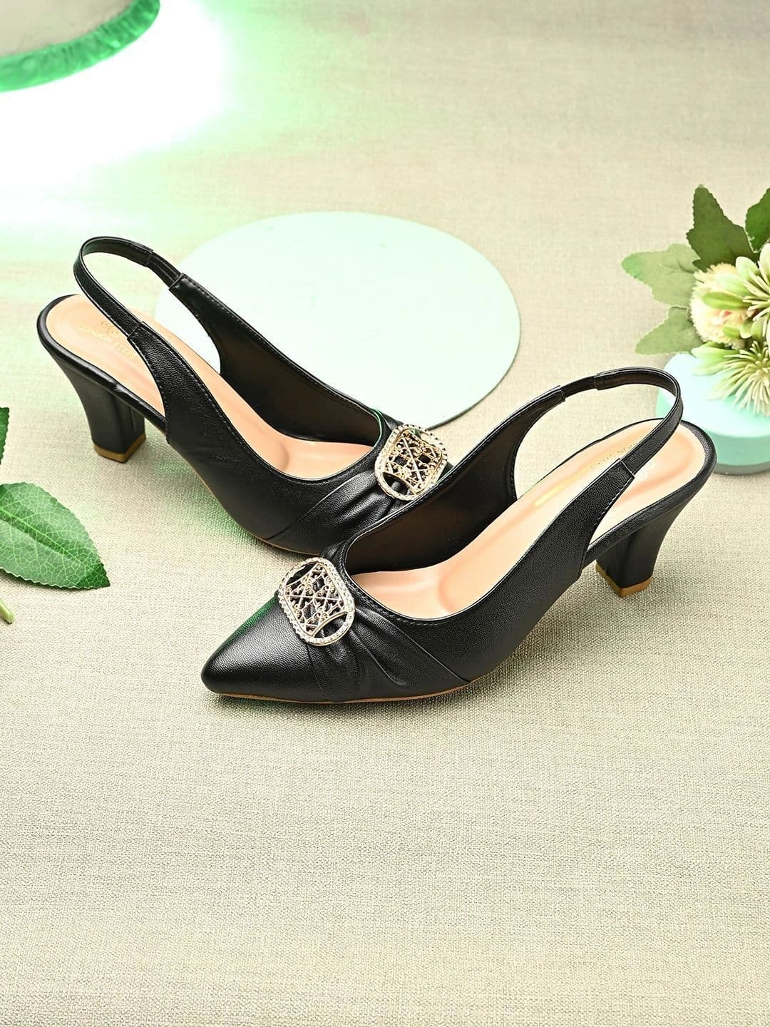 LONDON STEPS Block Pumps with Buckles thumbnail 2