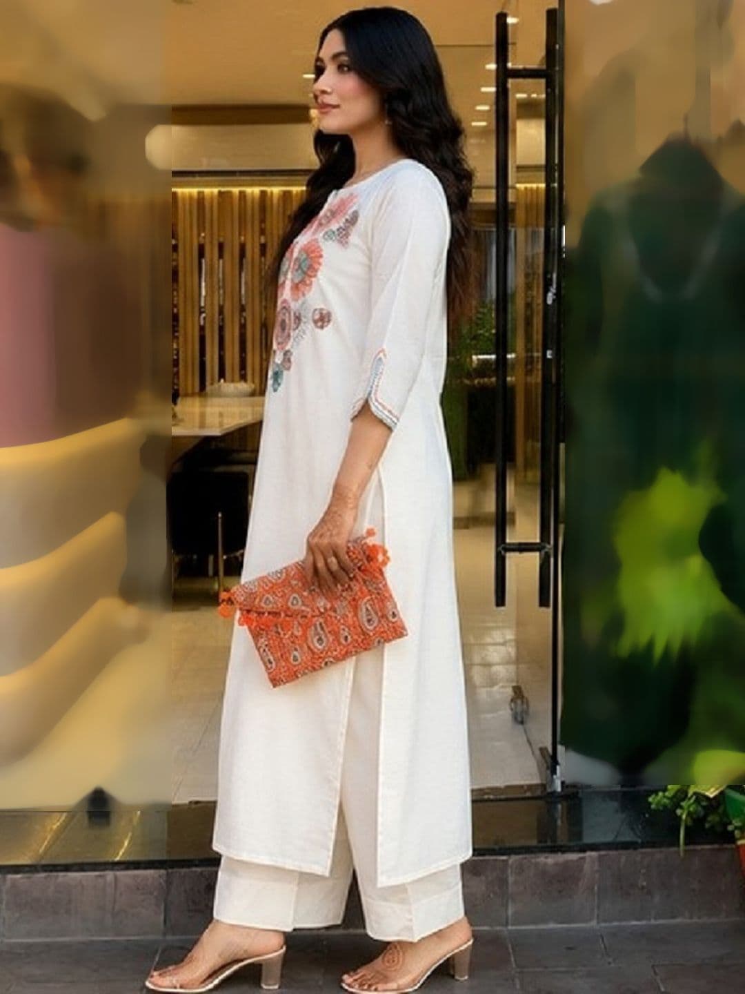 SHASHANK FASHION & BRIGHT FASHION SHASHANK FASHION & Women Ethnic Embroidered Regular Thread Work Pure Cotton Kurta with thumbnail 5