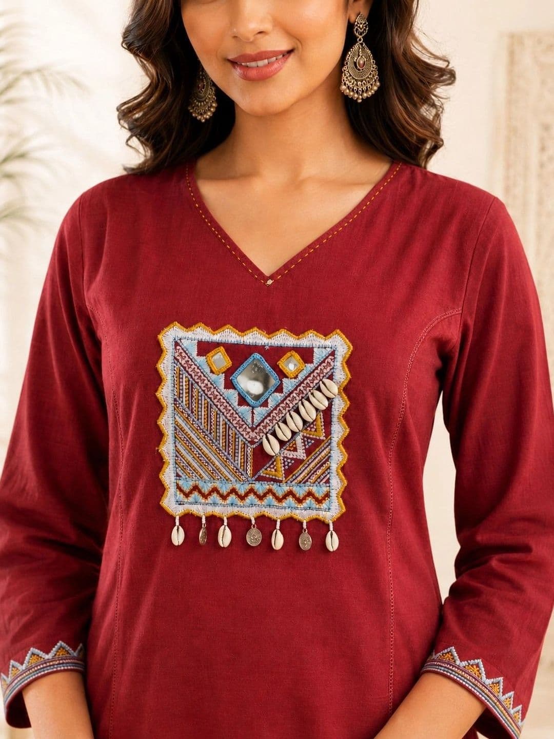 DIVASTRI Women Ethnic Motifs Embroidered Regular Mirror Work Pure Cotton Kurta with Trousers thumbnail 2