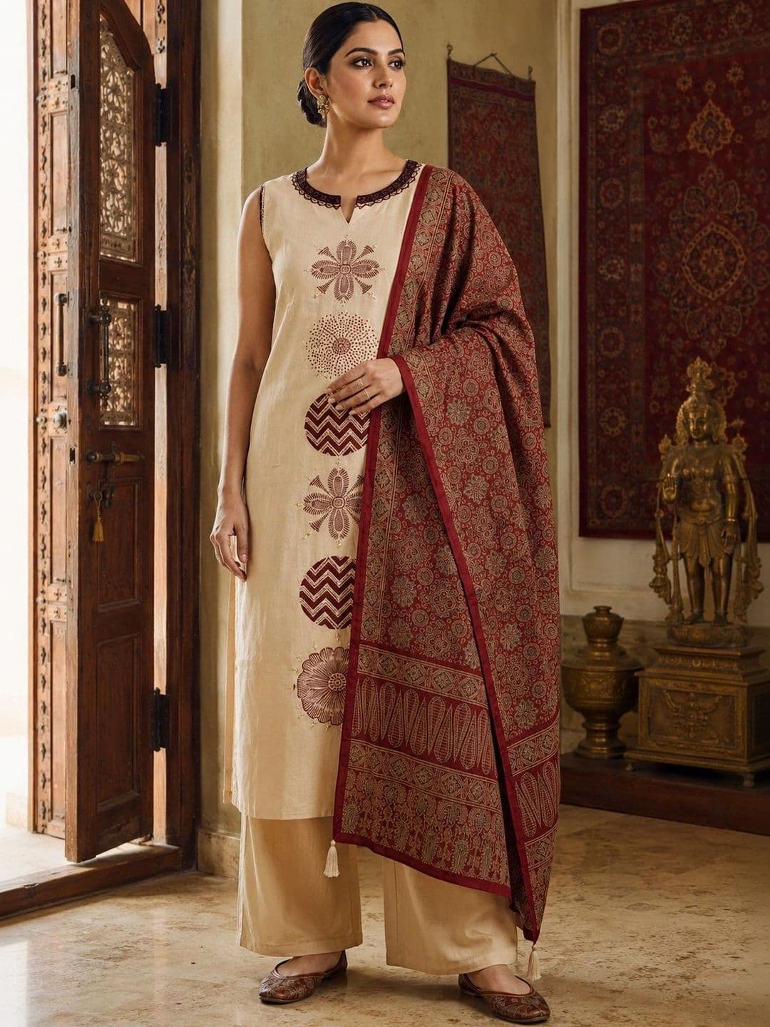BANSARI COLLECTION Women Ethnic Motifs Printed Regular Pure Cotton Kurta with Palazzos & With Dupatta thumbnail 6