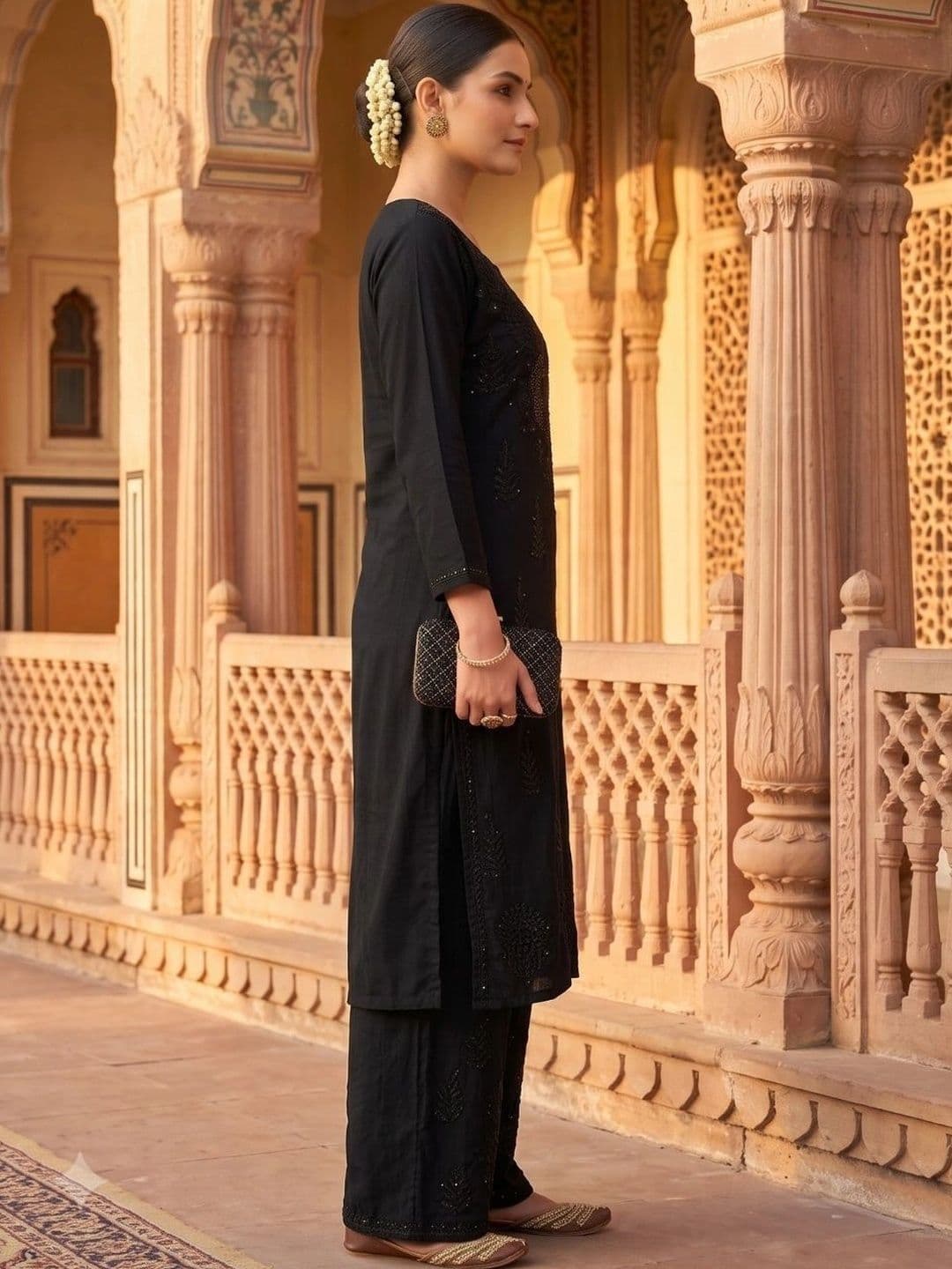 Meiraas Studios Women Ethnic Motifs Embroidered Regular Thread Work Kurta with Palazzos thumbnail 2