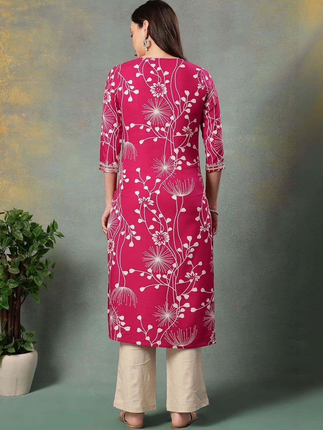 God Bless Women Floral Printed Floral Kurta thumbnail 6