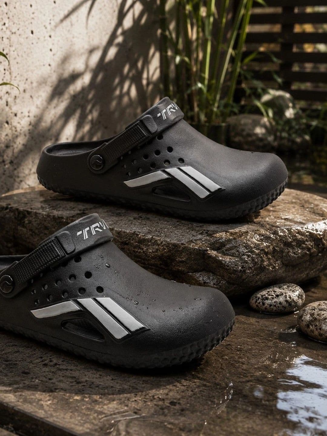 TRV Men Clogs Sandals thumbnail 6