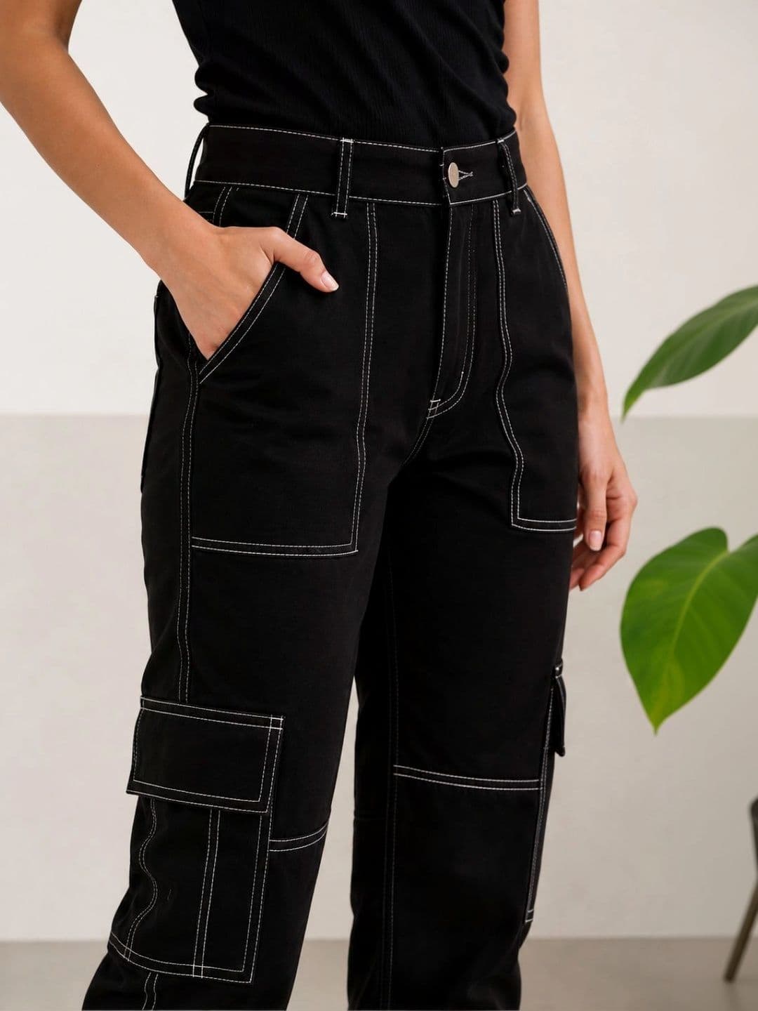 SZN Women Mid-Rise Cargo Jeans thumbnail 5