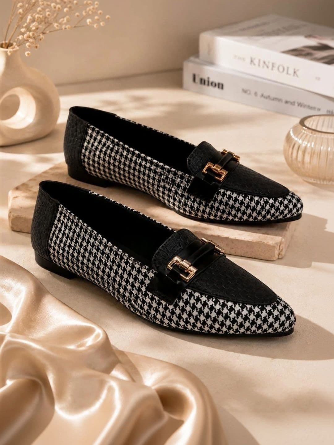 SUKUN Women Printed Flats with Buckles thumbnail 5