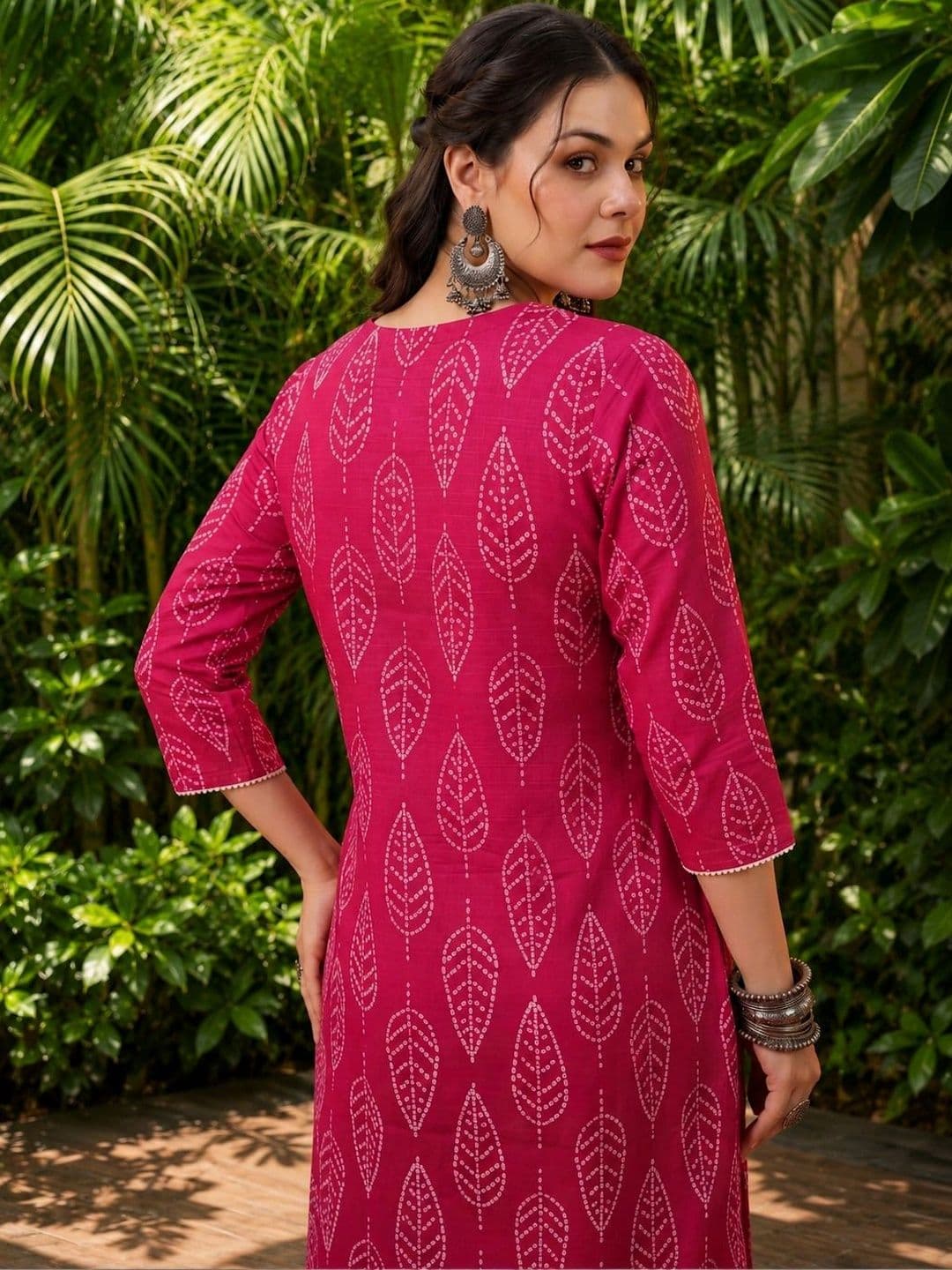 KJTRENDS Women Ethnic Motifs Printed Regular Pure Cotton Kurta with Trousers thumbnail 4