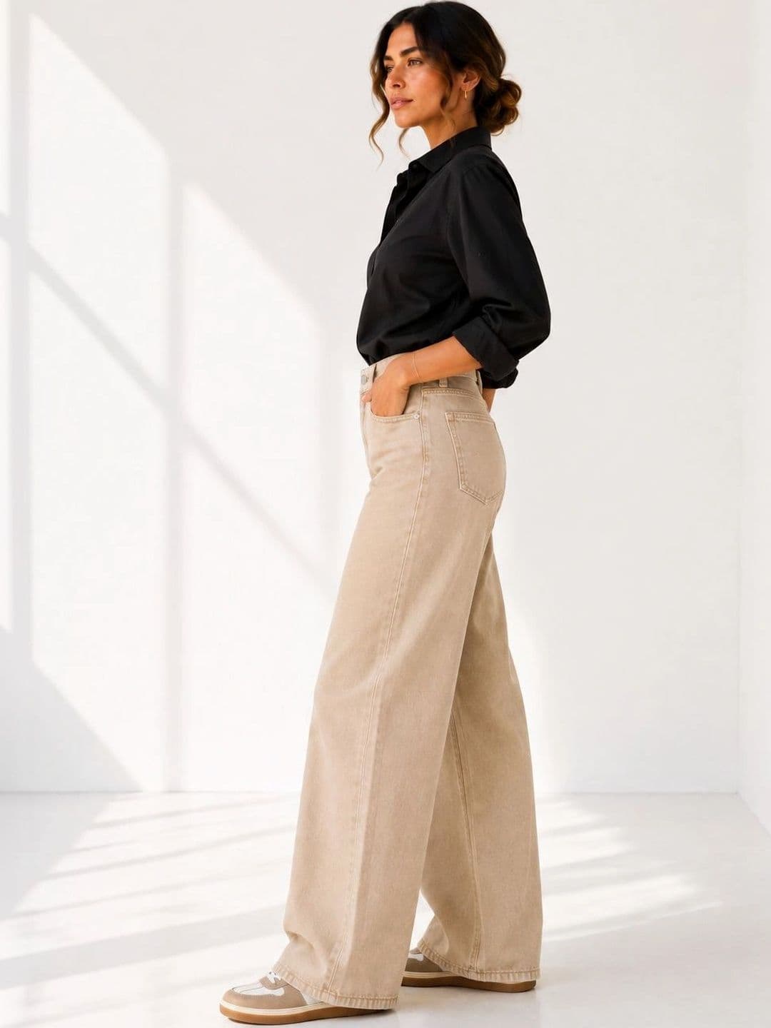 zayla Women Loose High-Rise Stretchable Jeans thumbnail 3