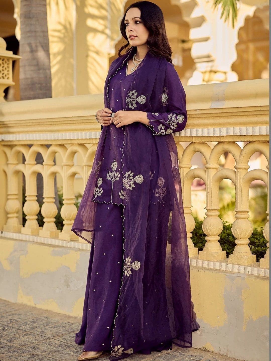 Aeristo Women Ethnic Motifs Embroidered Regular Thread Work Chanderi Silk Kurta with Sharara & With Dupatta thumbnail 3