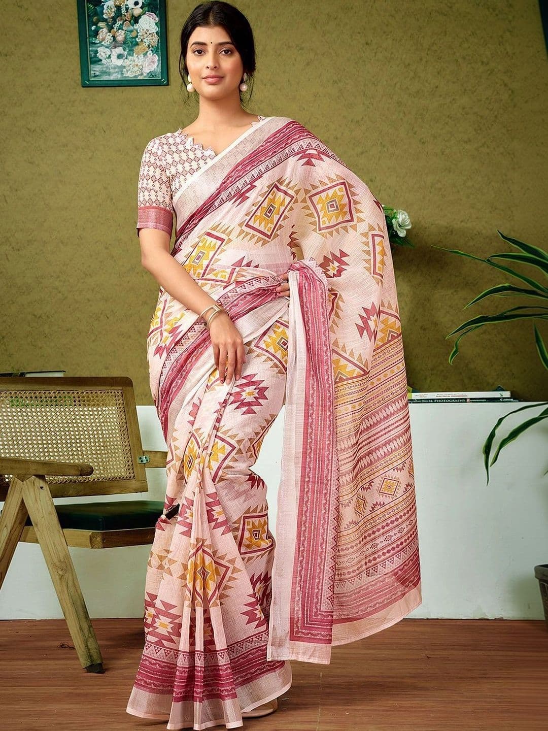 Satrani Zari Pure Linen Designer Saree - view 1