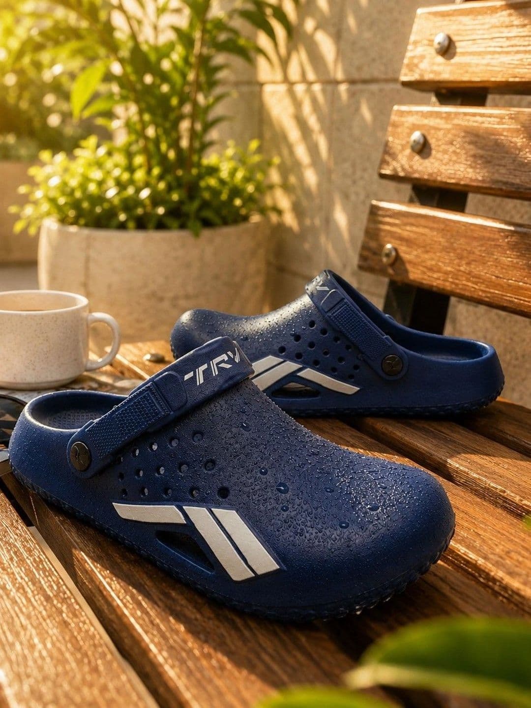 TRV Men Clogs Sandals thumbnail 6