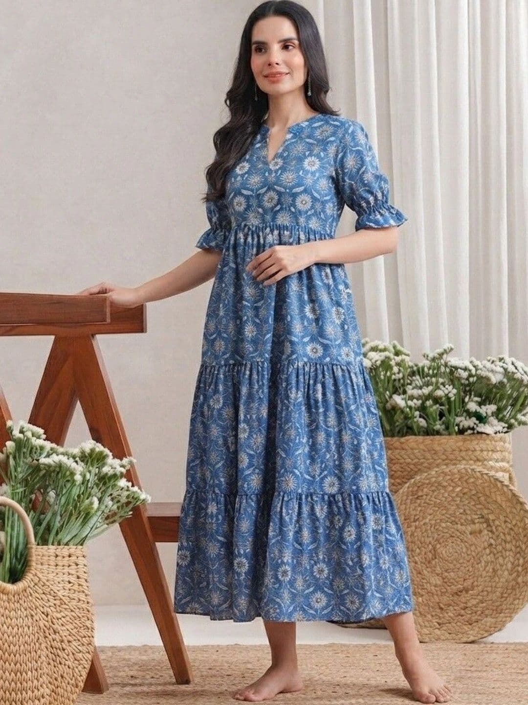 PRESHA Women Floral Printed Indie Florals Anarkali Kurta thumbnail 2