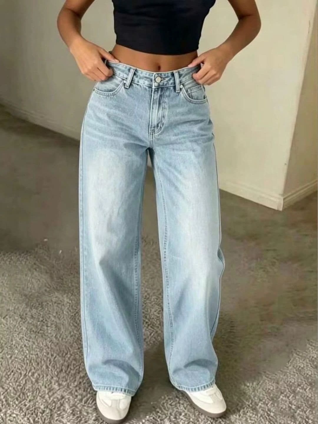 Koetler Women High-Rise Stretchable Jeans thumbnail 2