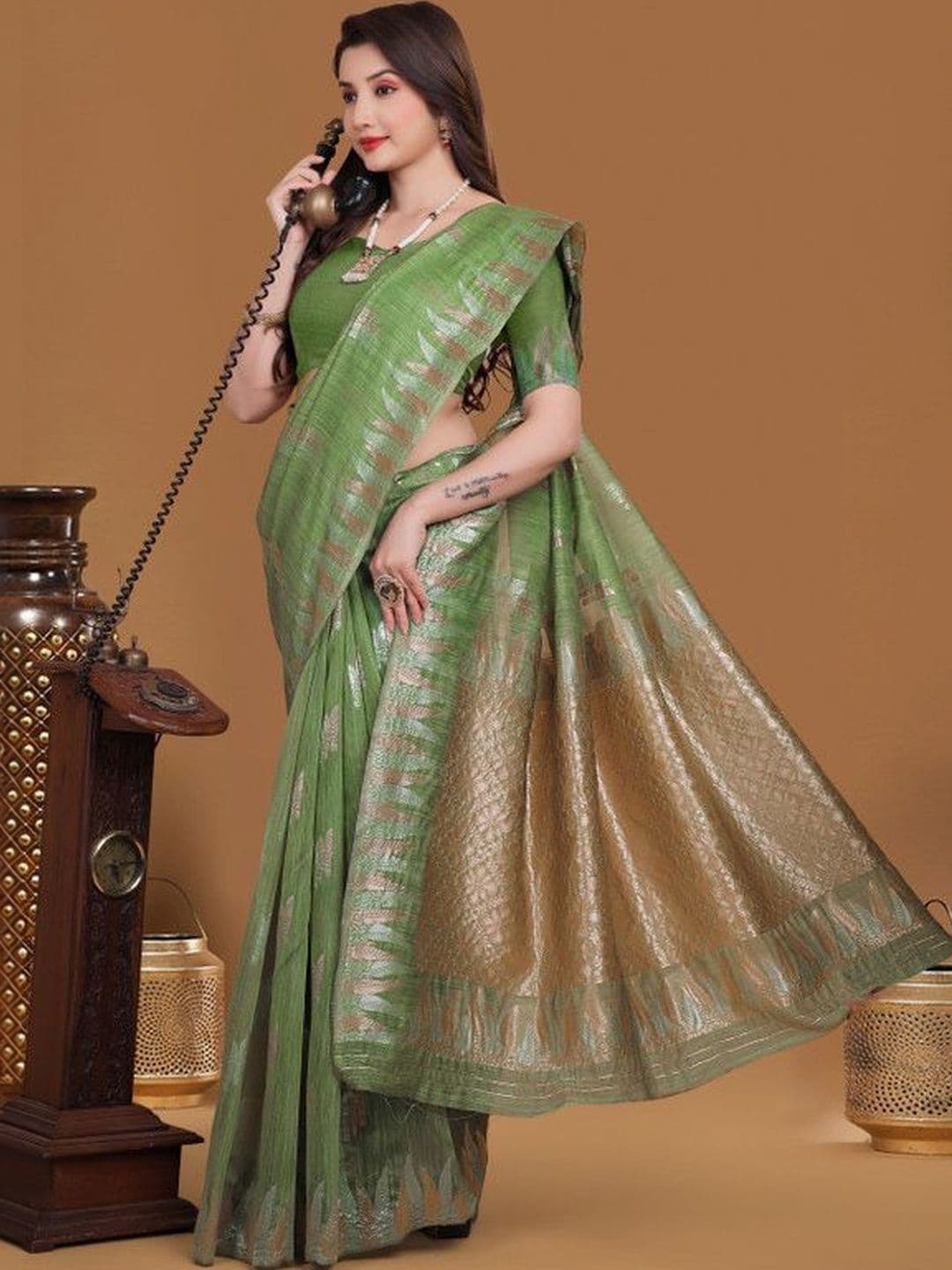Prisan Women Parrot Green Woven Cotton Saree with Unstitched Blouse thumbnail 5