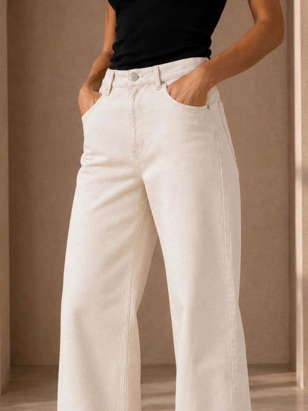 Metronaut Women Classic Regular Fit Mid-Rise Stretchable Jeans thumbnail 4