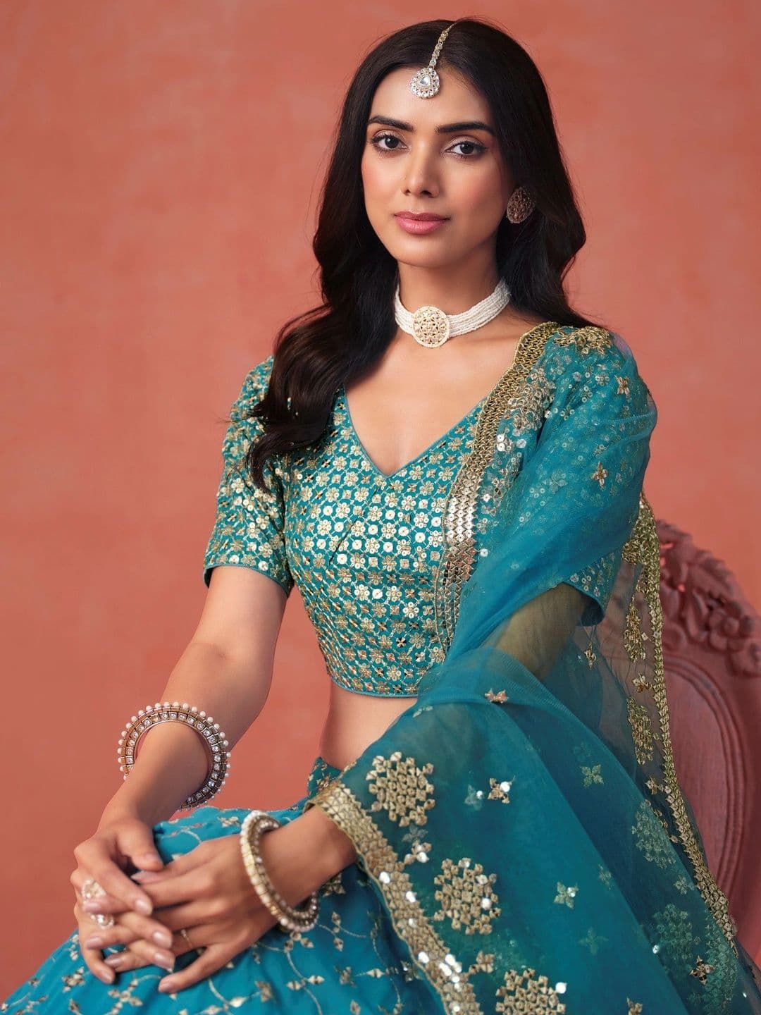 Zeel Clothing Embellished Sequinned Semi-Stitched Lehenga & Unstitched Blouse With Dupatta thumbnail 3