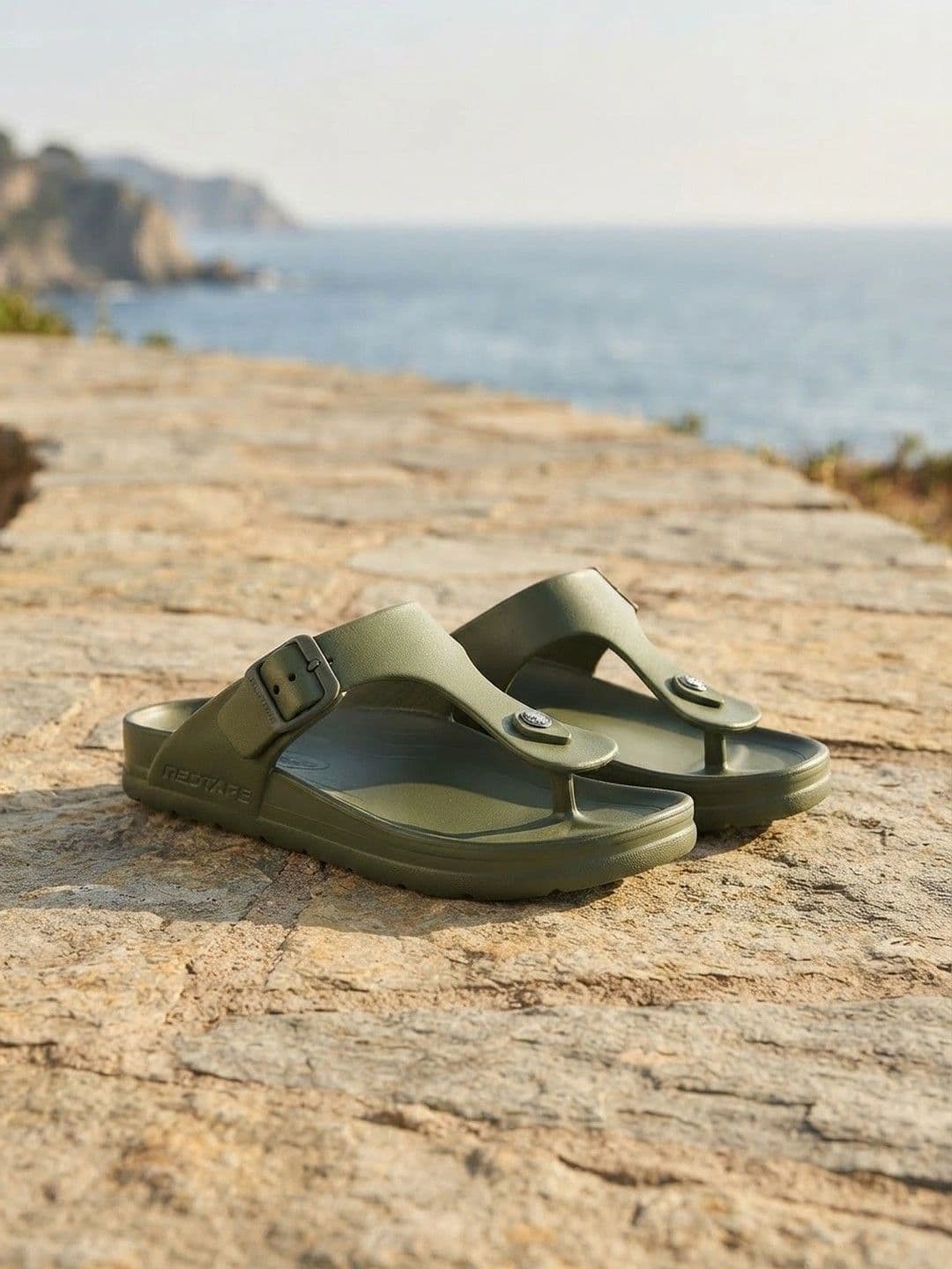 Red Tape Men Thong Flip-Flops thumbnail 3