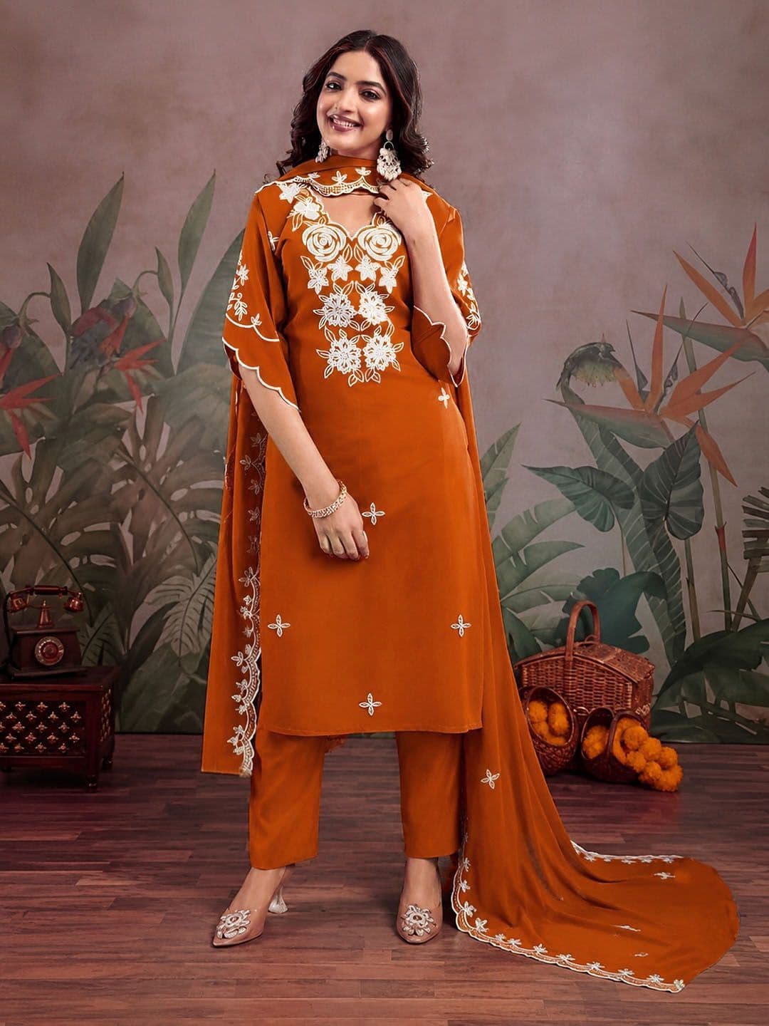 Sangria Women Floral Embroidered Regular Thread Work Kurta with Trousers & With Dupatta thumbnail 4