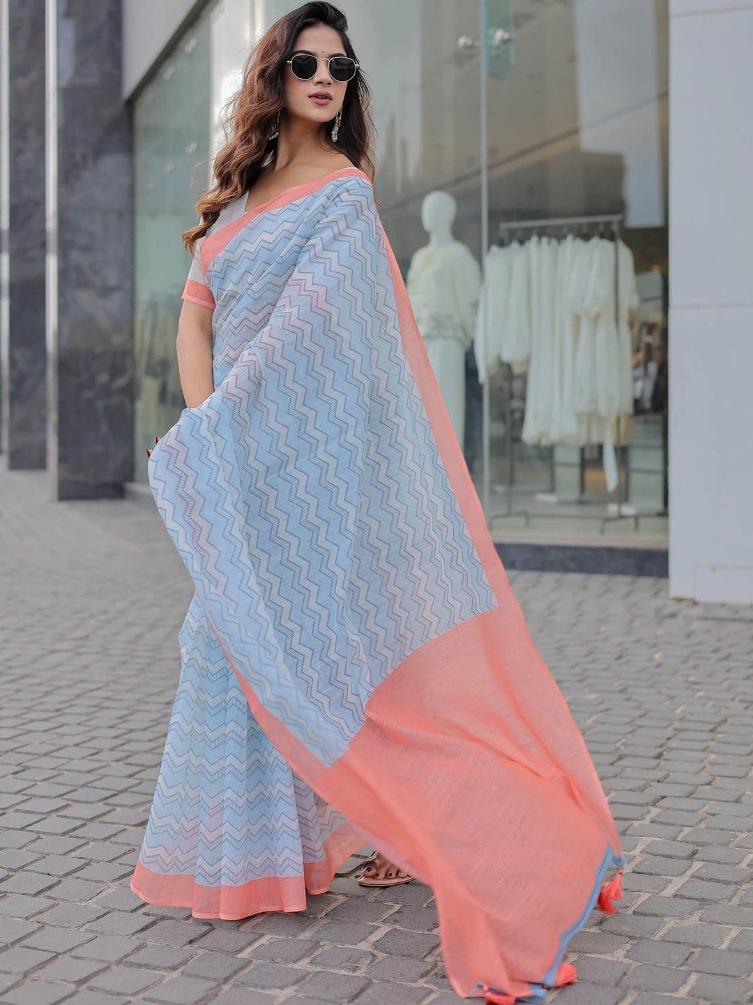 RAAS SHREE Floral Pure Cotton Khadi Saree thumbnail 6