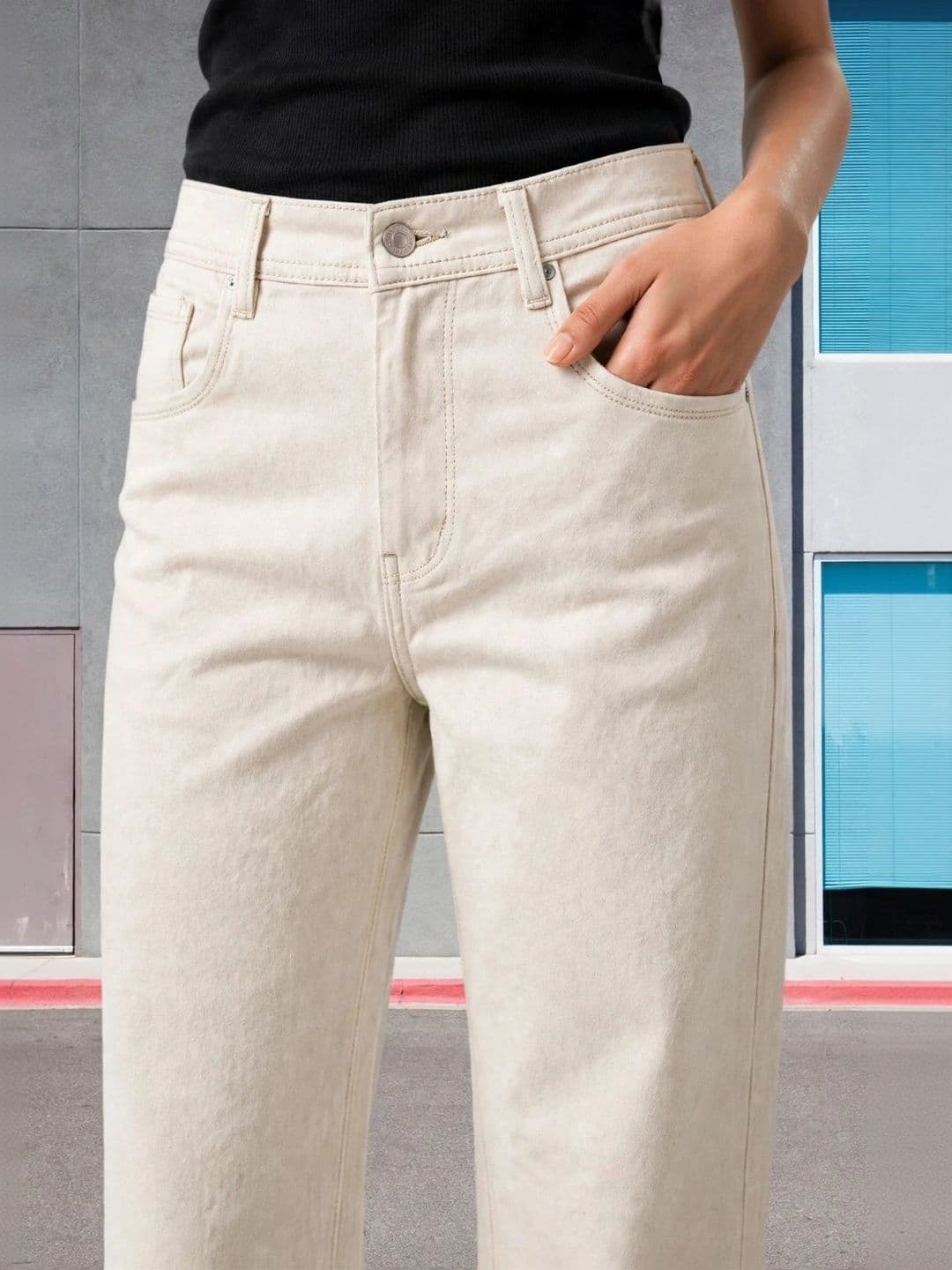 Metronaut Women Classic Regular Fit Mid-Rise Stretchable Jeans thumbnail 5