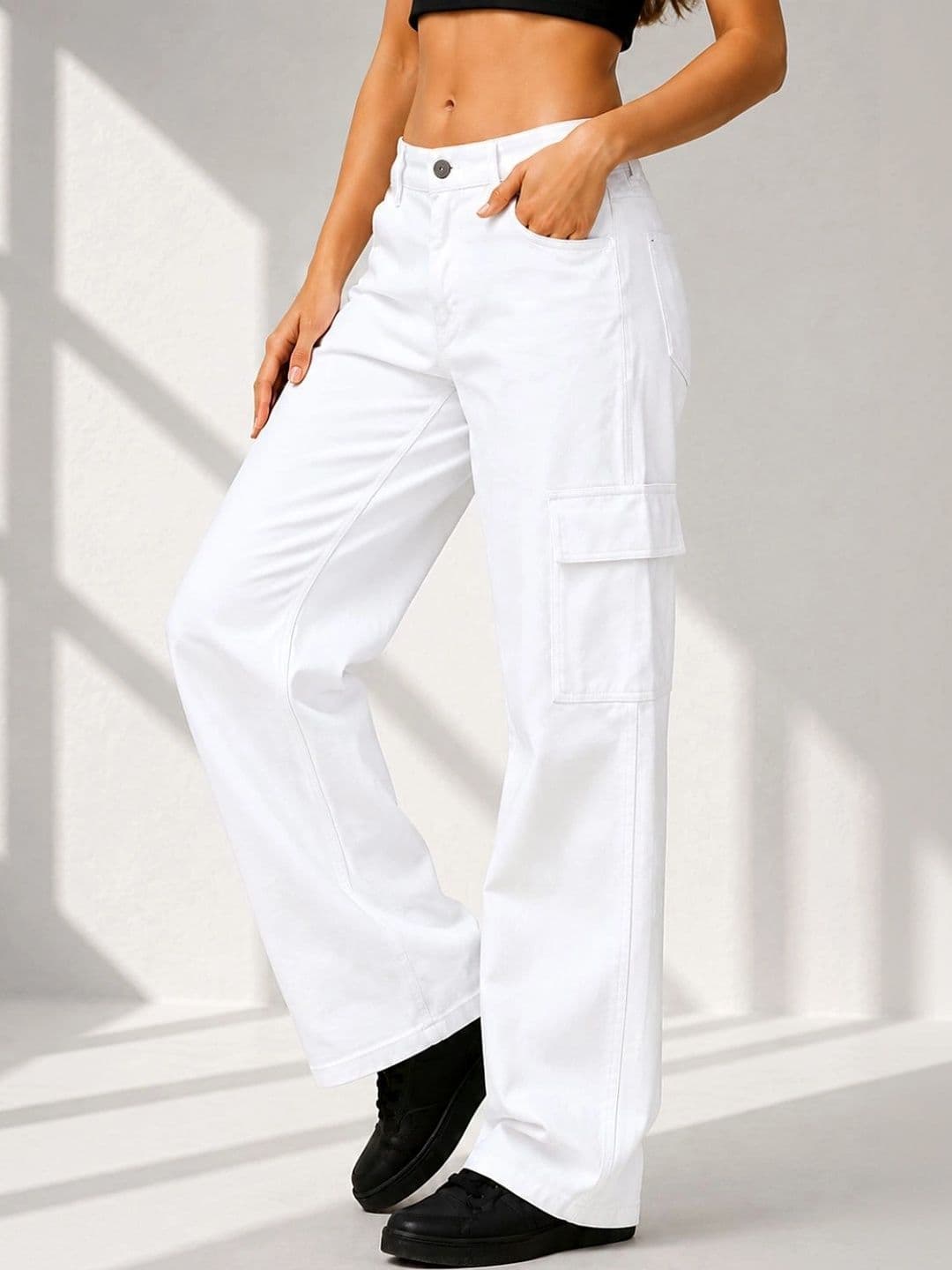 jeancherry Women Classic Regular Fit Mid-Rise Coated Stretchable Jeans thumbnail 3