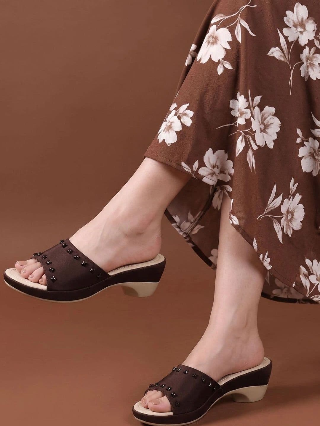 JodyHub Embellished Wedge Sandals - view 1