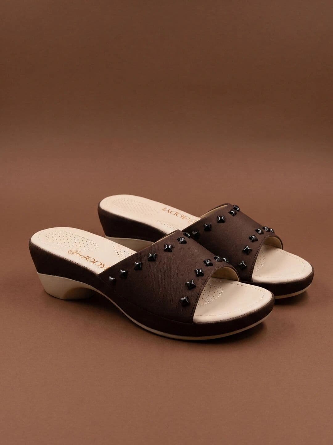 JodyHub Embellished Wedge Sandals thumbnail 6