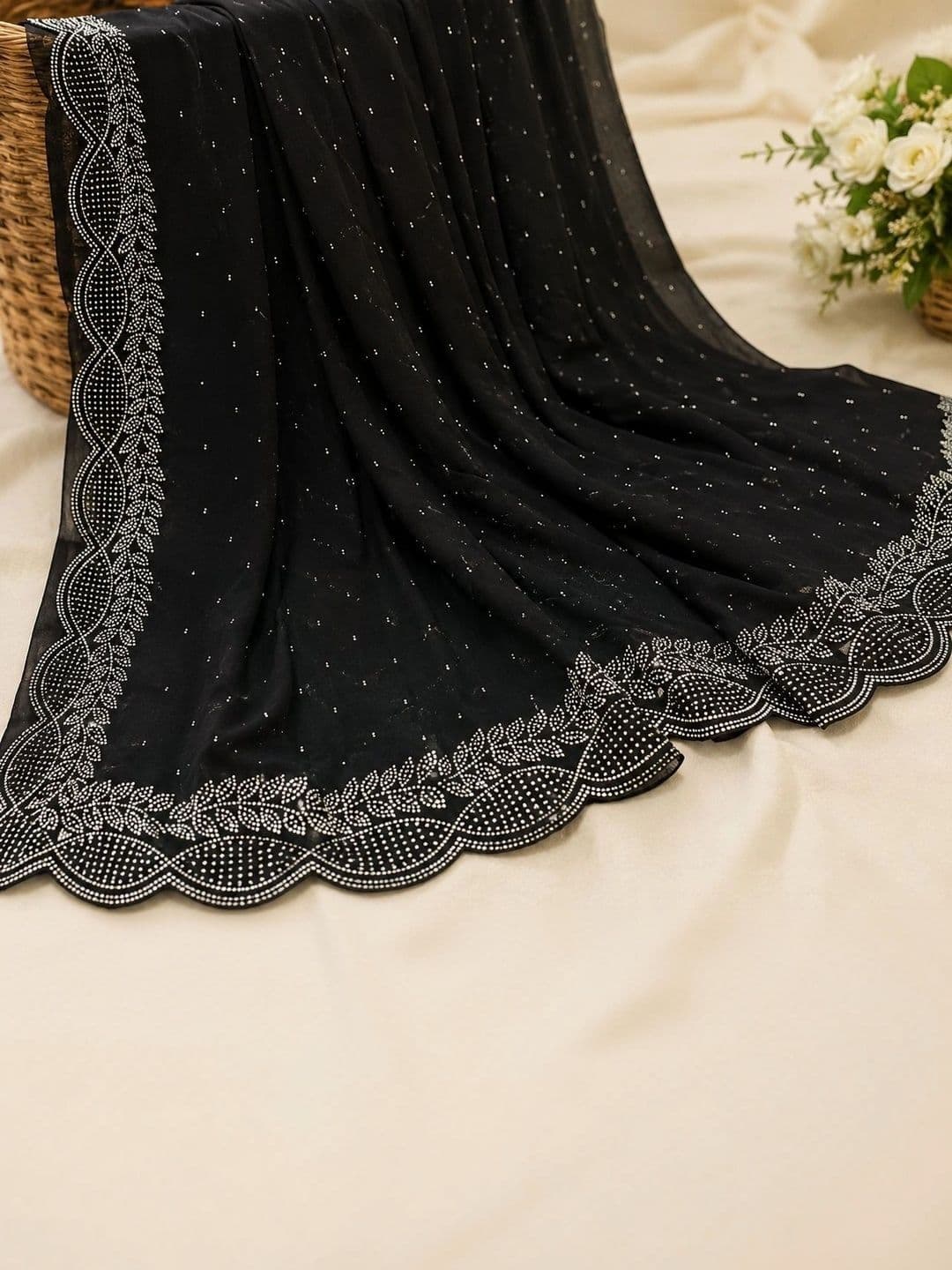 RENBRIZA Poly Georgette Saree thumbnail 5