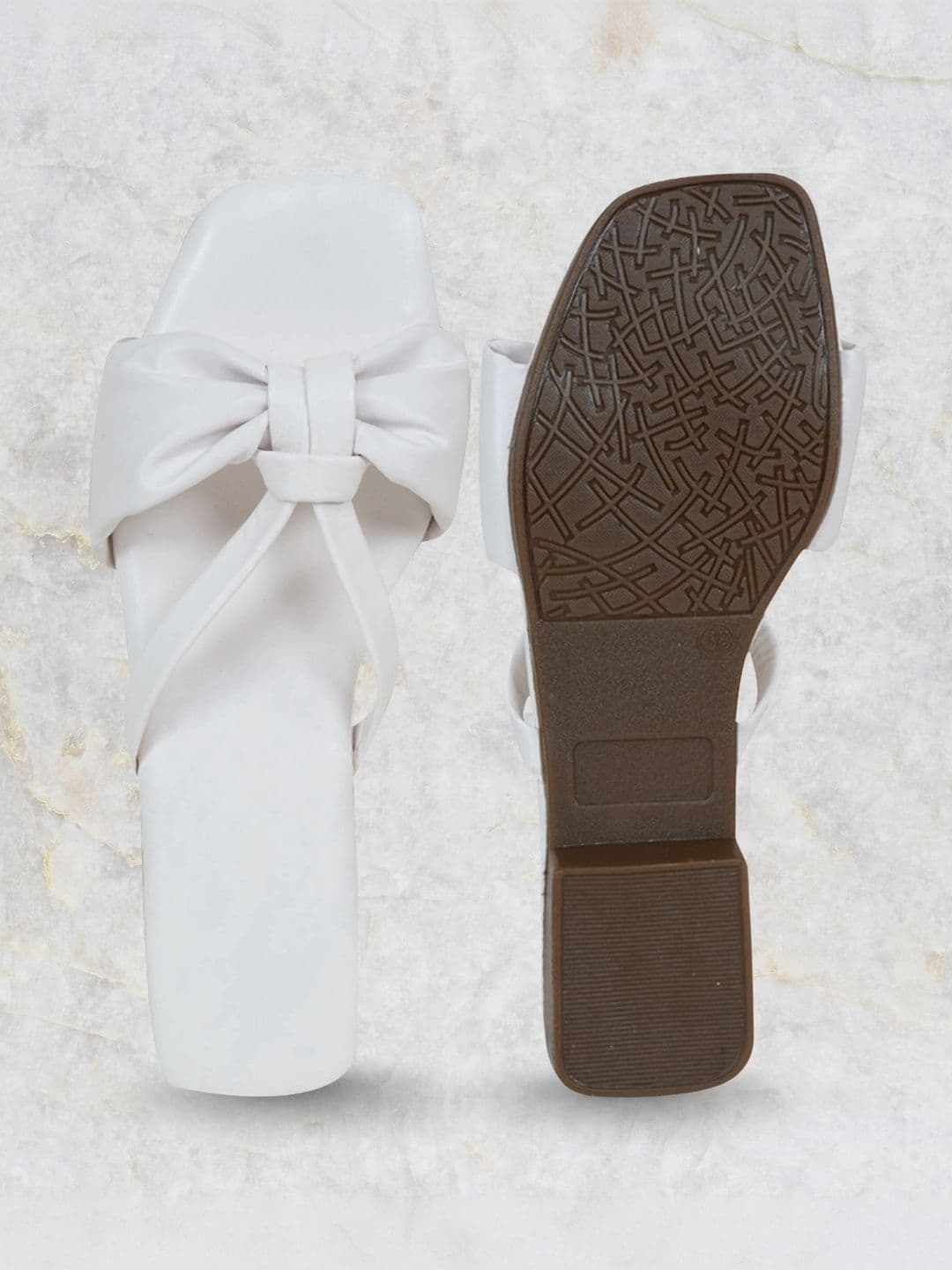 Mast & Harbour Women Open Toe Flats with Bows thumbnail 2