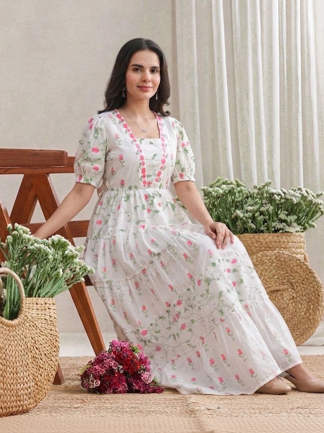 PRESHA Women Floral Printed Floral Kurta thumbnail 2