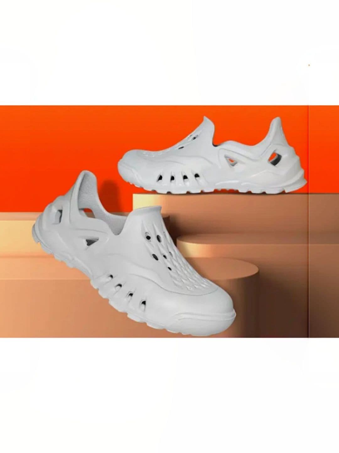 Golazo Men Clogs - view 1