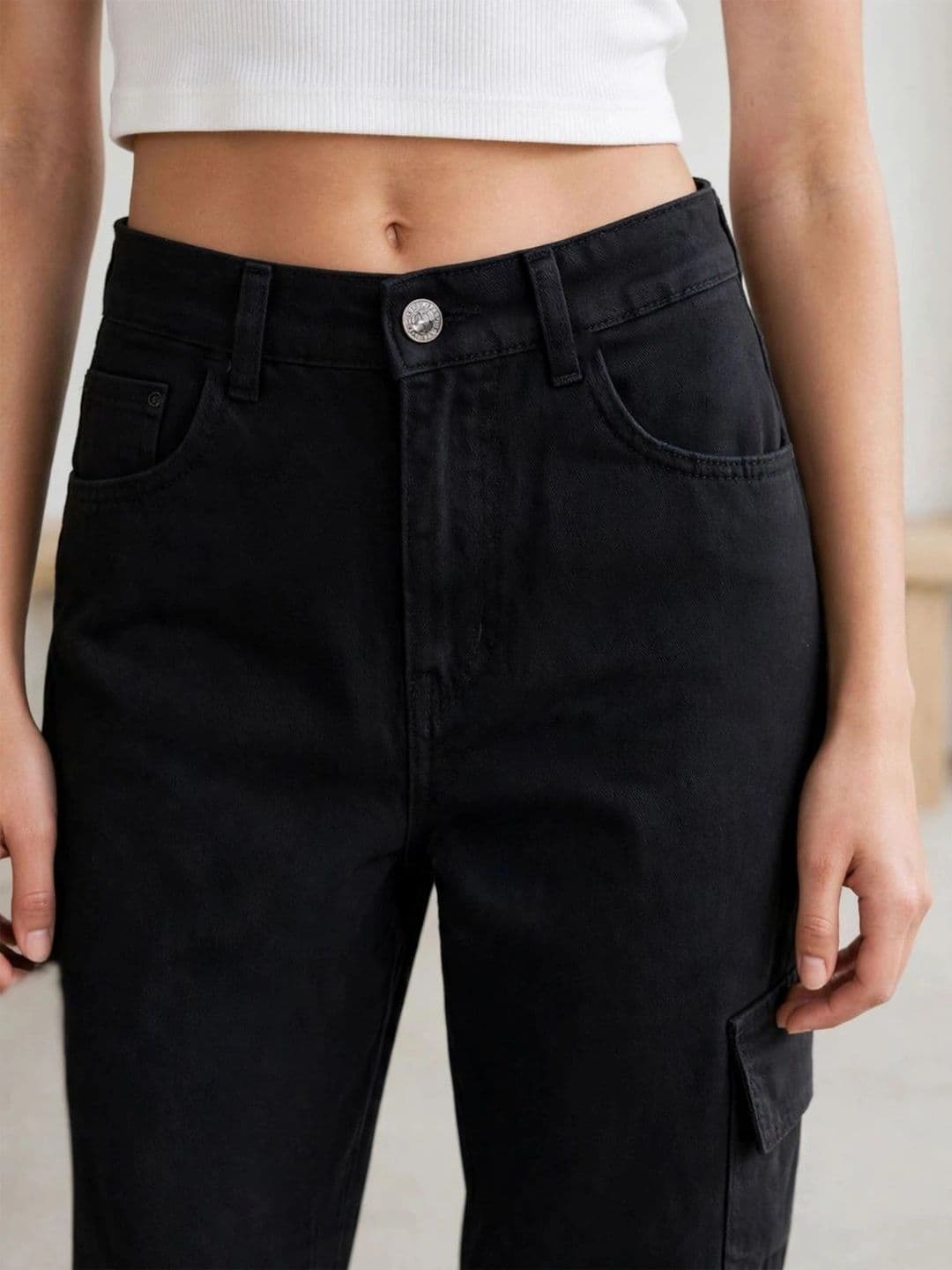 COMFITS Women Classic Regular Fit Mid-Rise Stretchable Jeans thumbnail 2