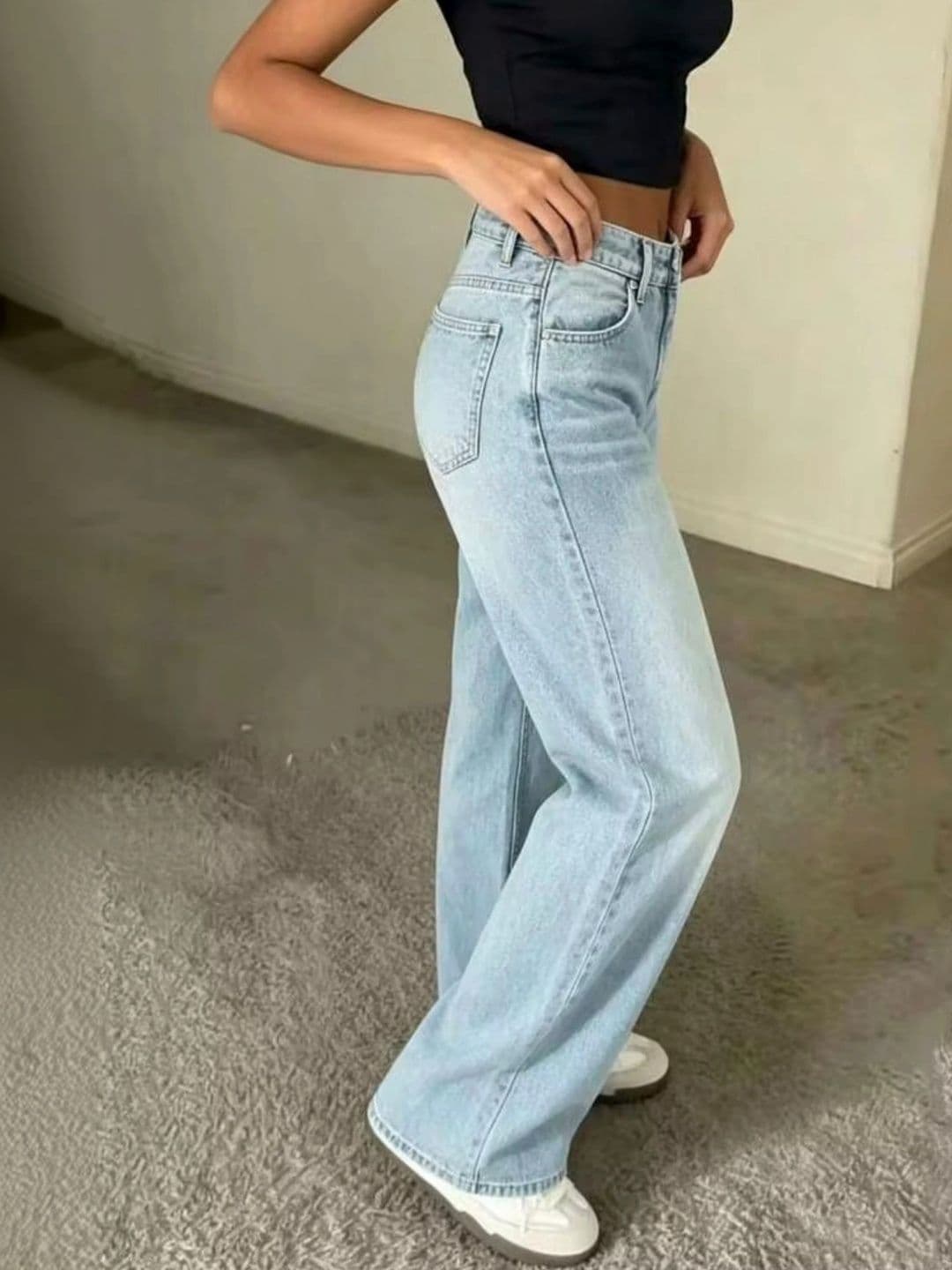 Koetler Women High-Rise Stretchable Jeans thumbnail 6