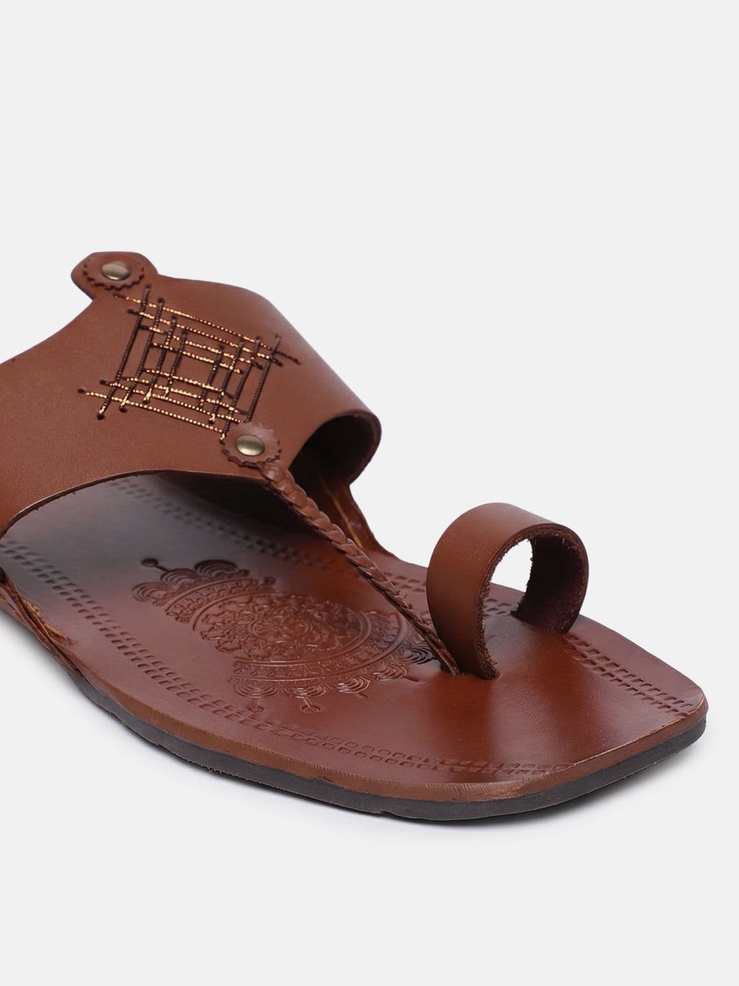 House of Pataudi Men Leather Kolhapuri Comfort Sandals thumbnail 2